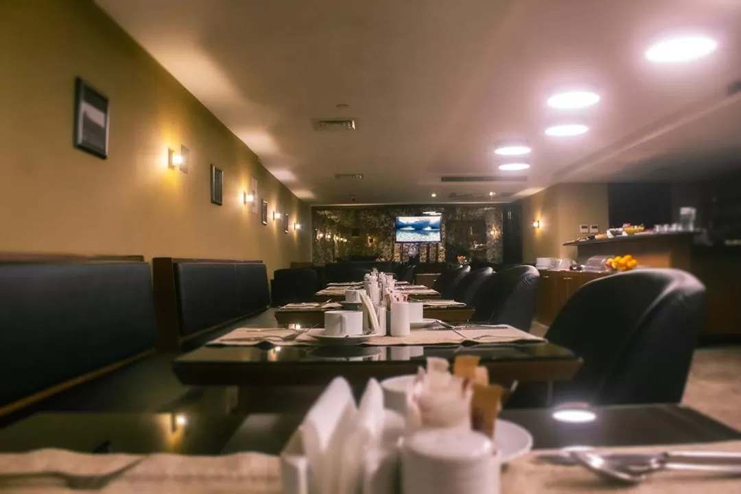 Restaurant/places to eat in Inncity Hotel Nisantasi