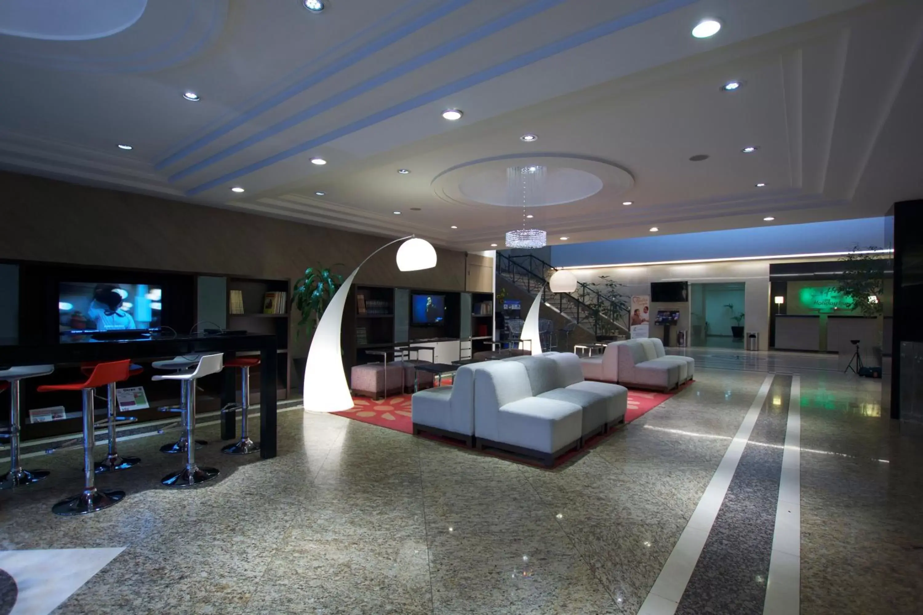 Property building, Lobby/Reception in Holiday Inn Mexico City - Trade Center, an IHG Hotel