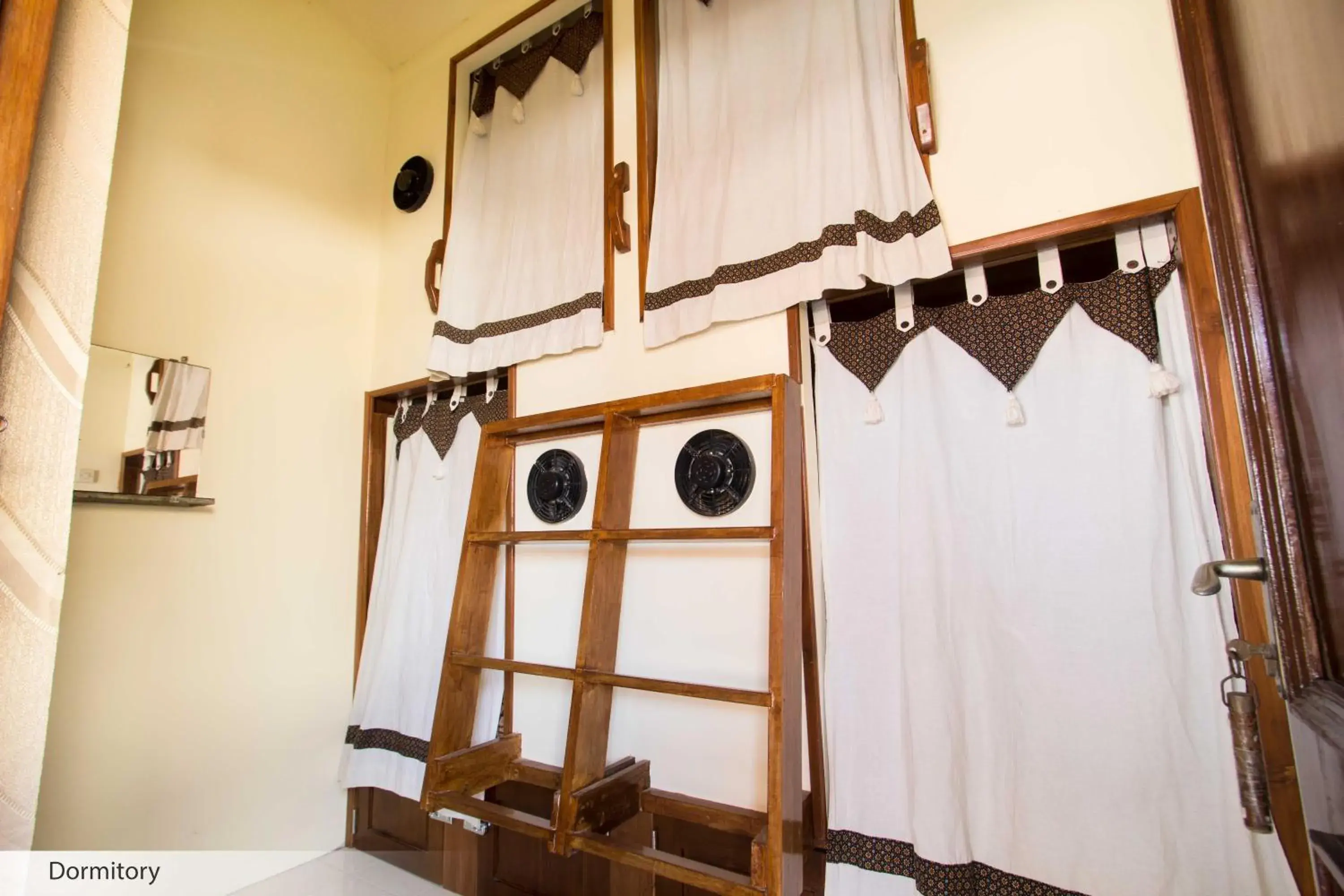 bunk bed in Duta Guest House