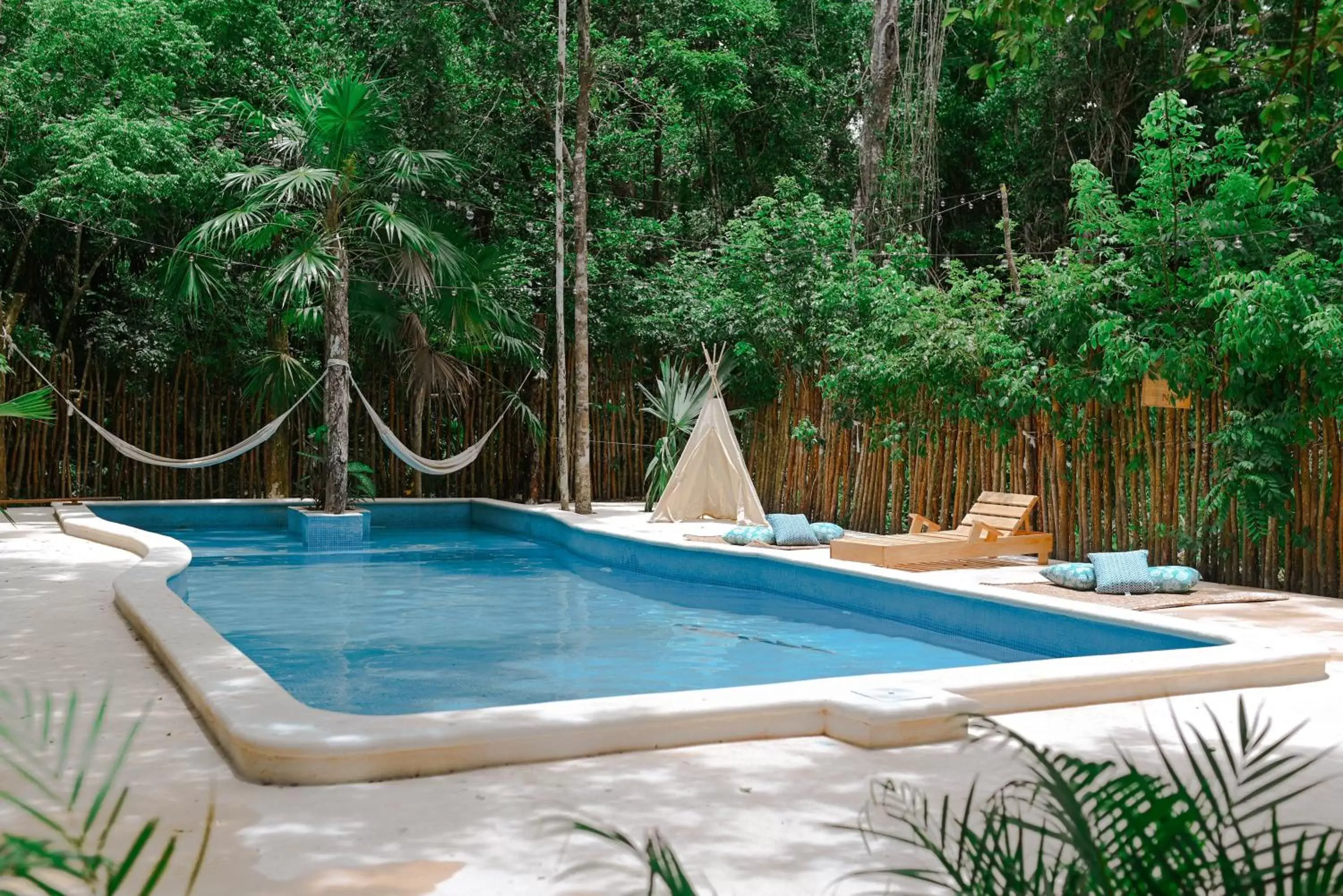 Swimming Pool in Lunita Jungle Experience