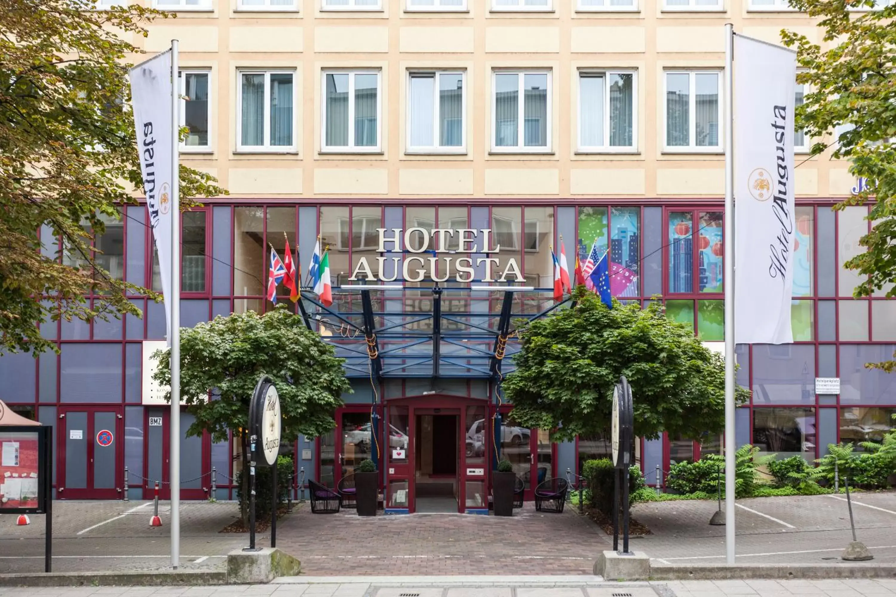 Property Building in Best Western Hotel Augusta