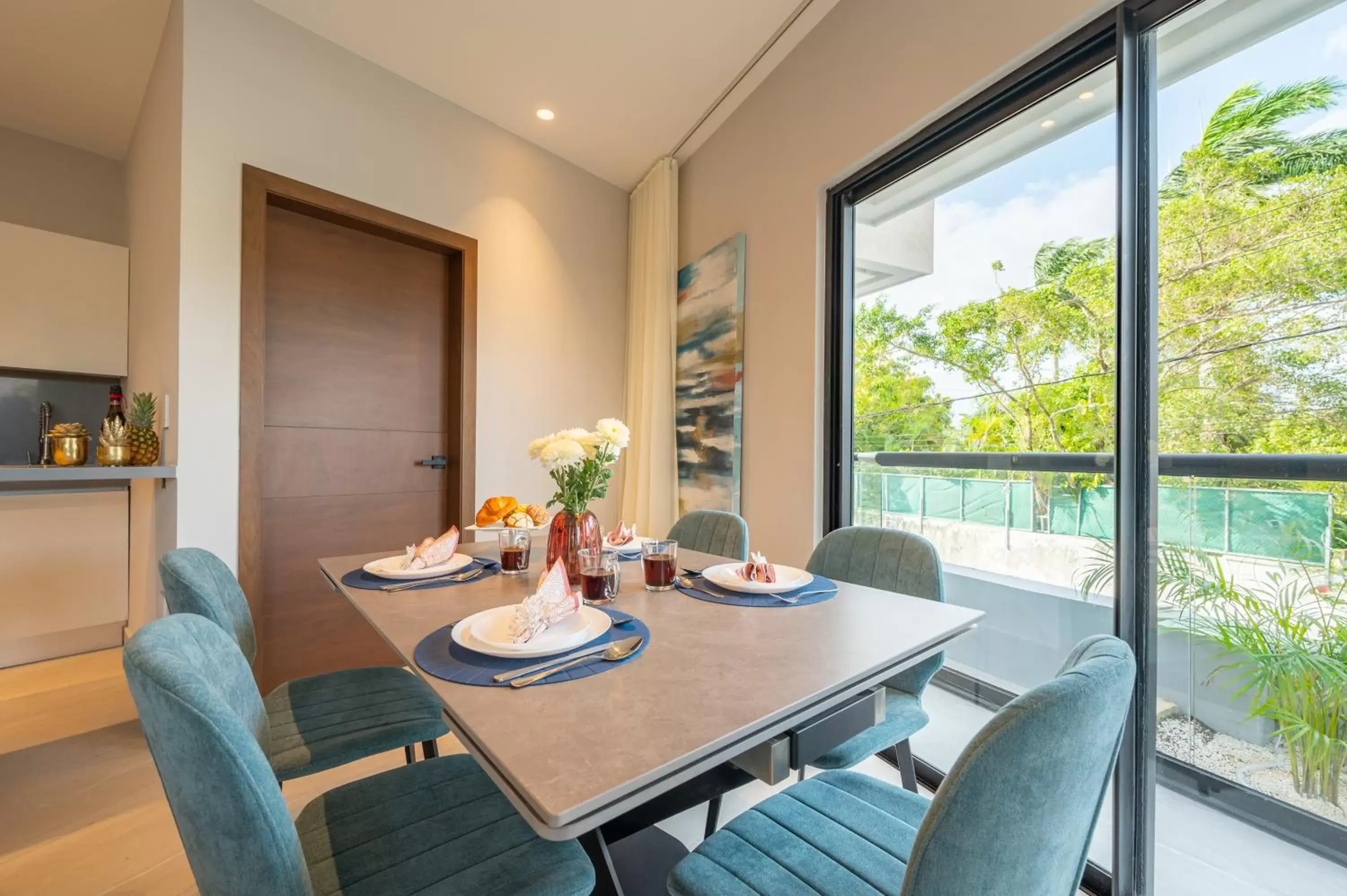 Dining Area in Kippal - Modern Oasis - ApartHotel