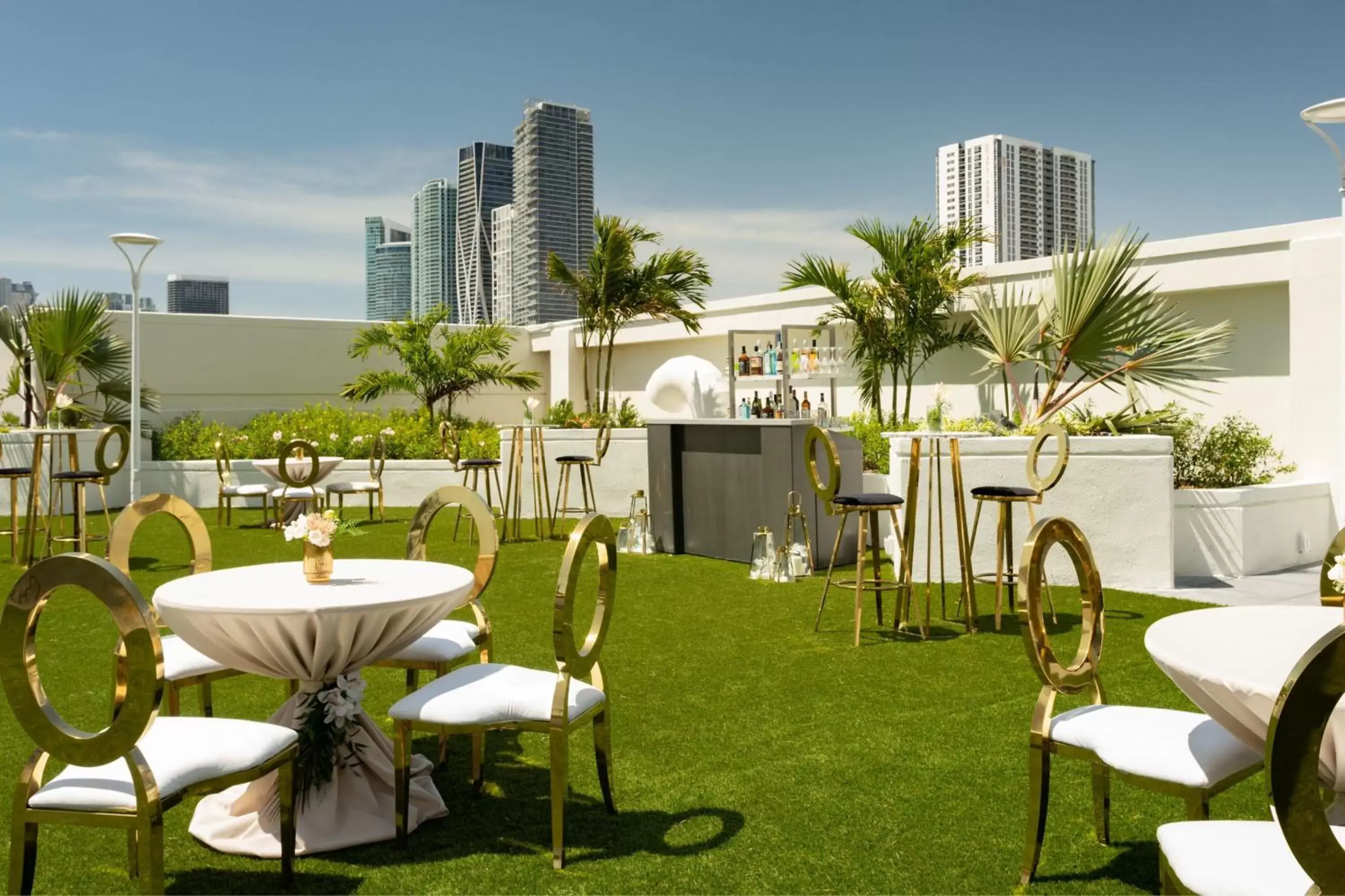 Restaurant/places to eat in Miami Marriott Biscayne Bay