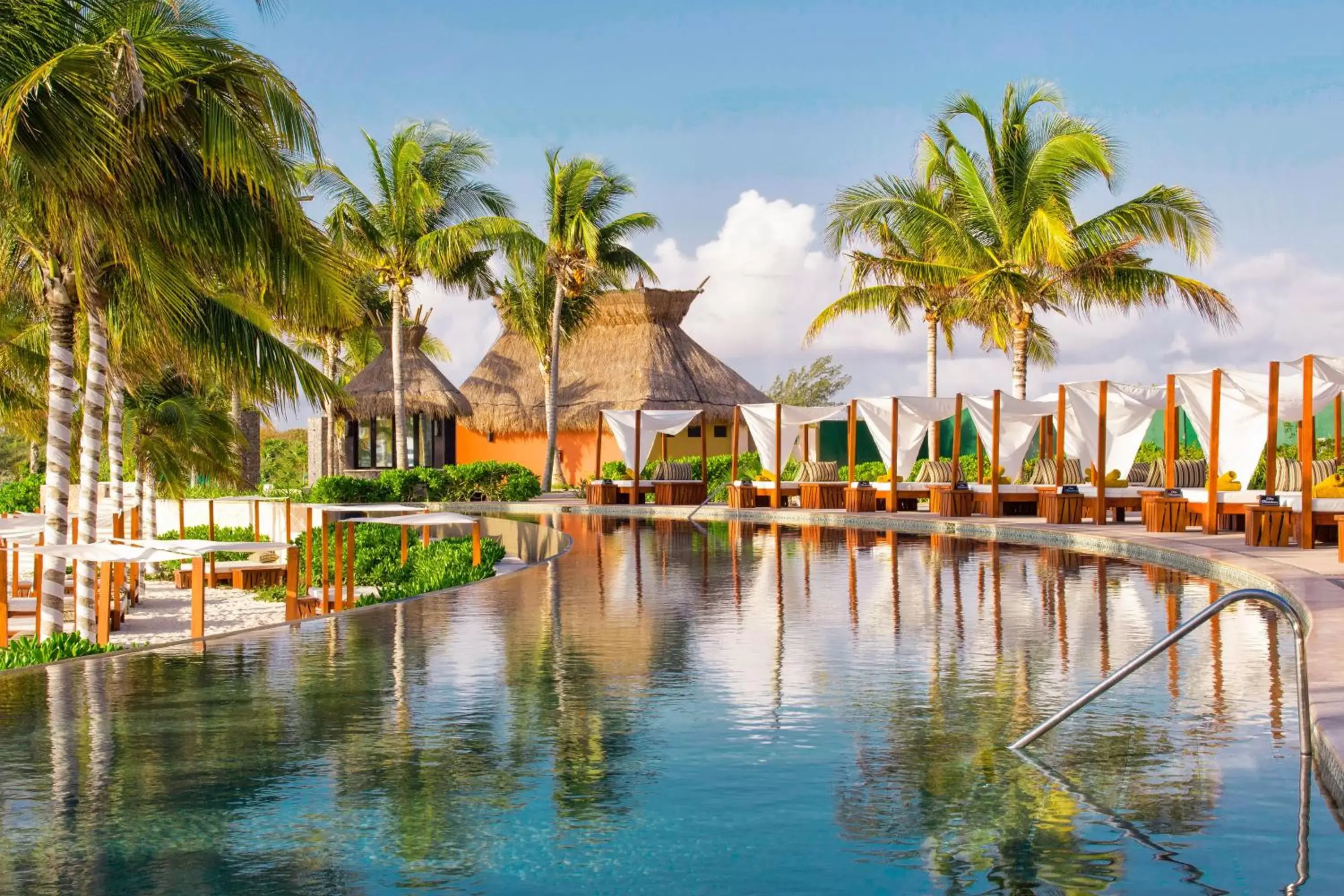 Swimming Pool in Villa del Palmar Cancun Luxury Beach Resort & Spa