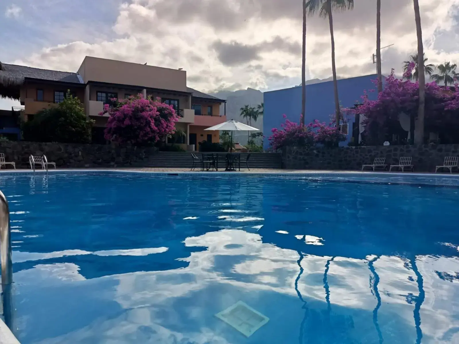 Swimming Pool in Tripui Hotel