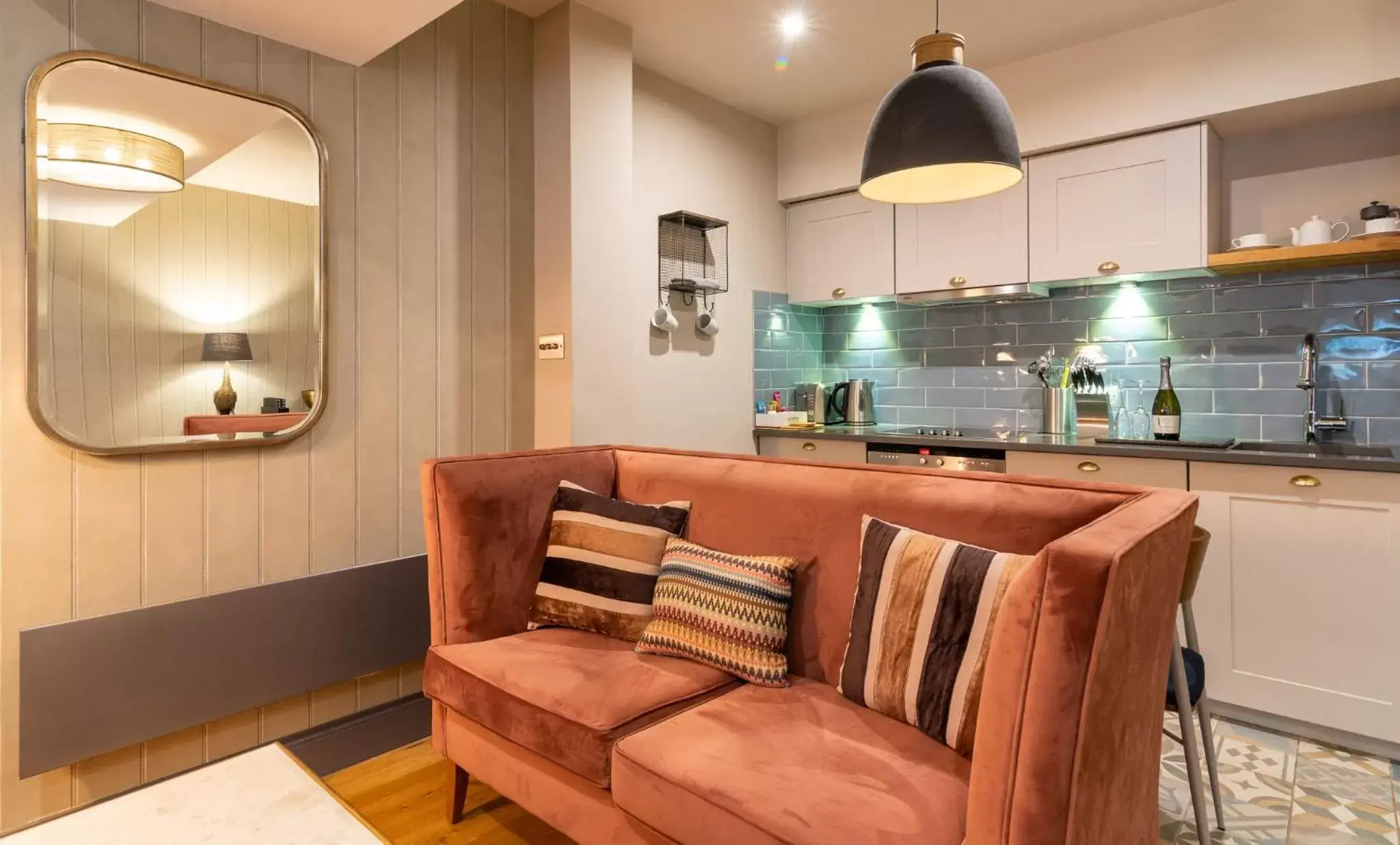 Kitchen or kitchenette, Seating Area in The Lawrance Luxury Aparthotel - Harrogate