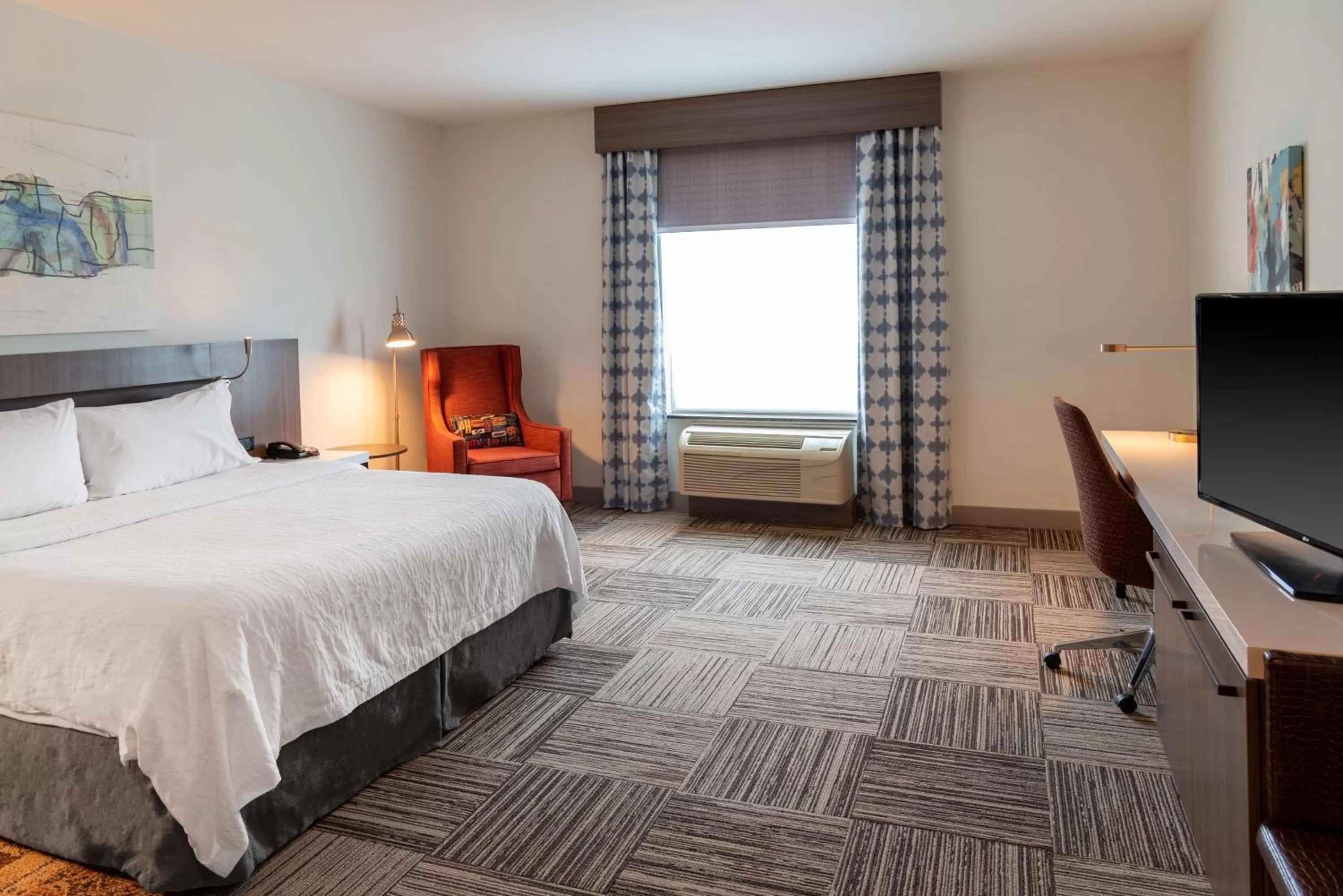 Bedroom, Bed in Hilton Garden Inn North Little Rock