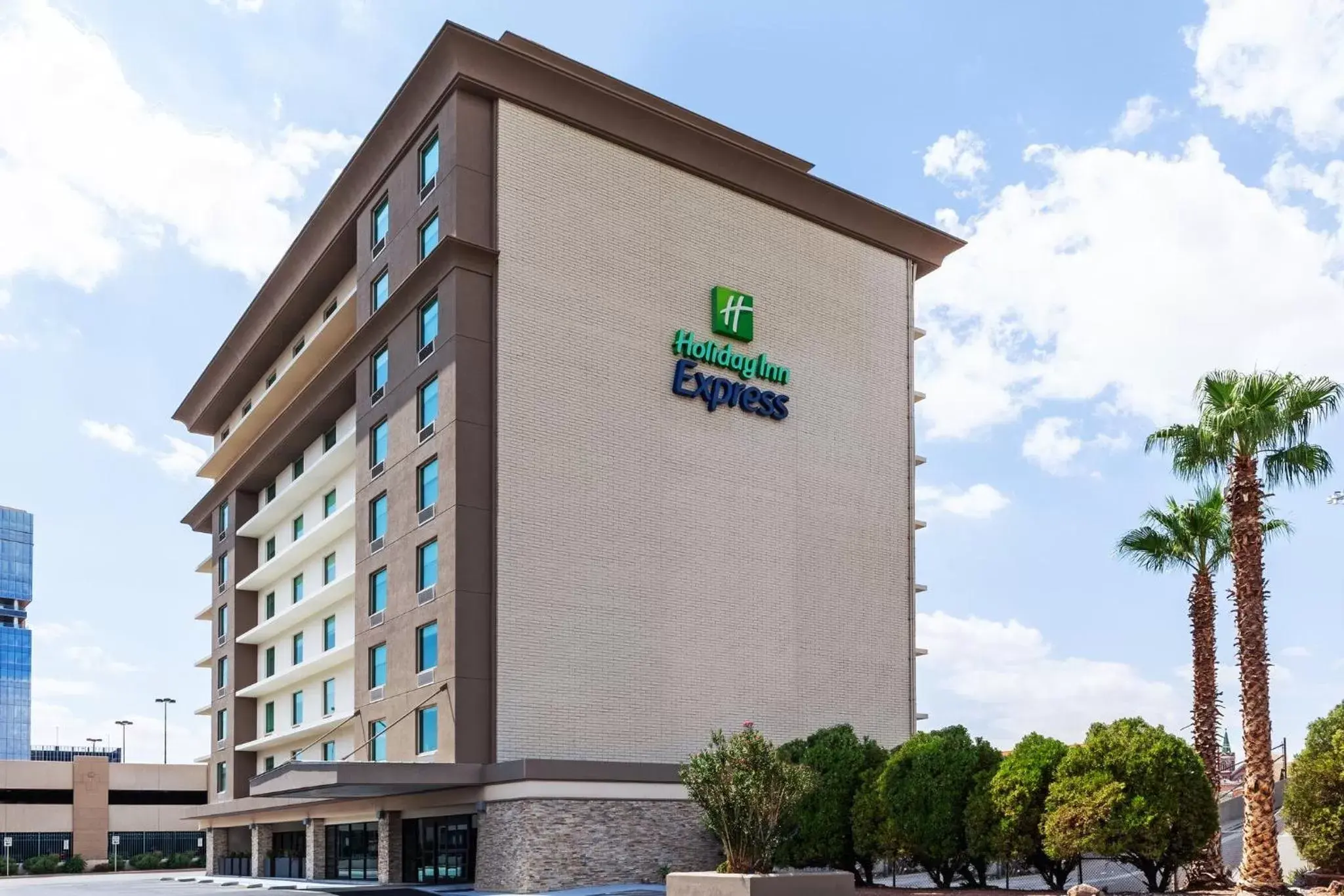 Property Building in Holiday Inn Express El Paso-Central, an IHG Hotel