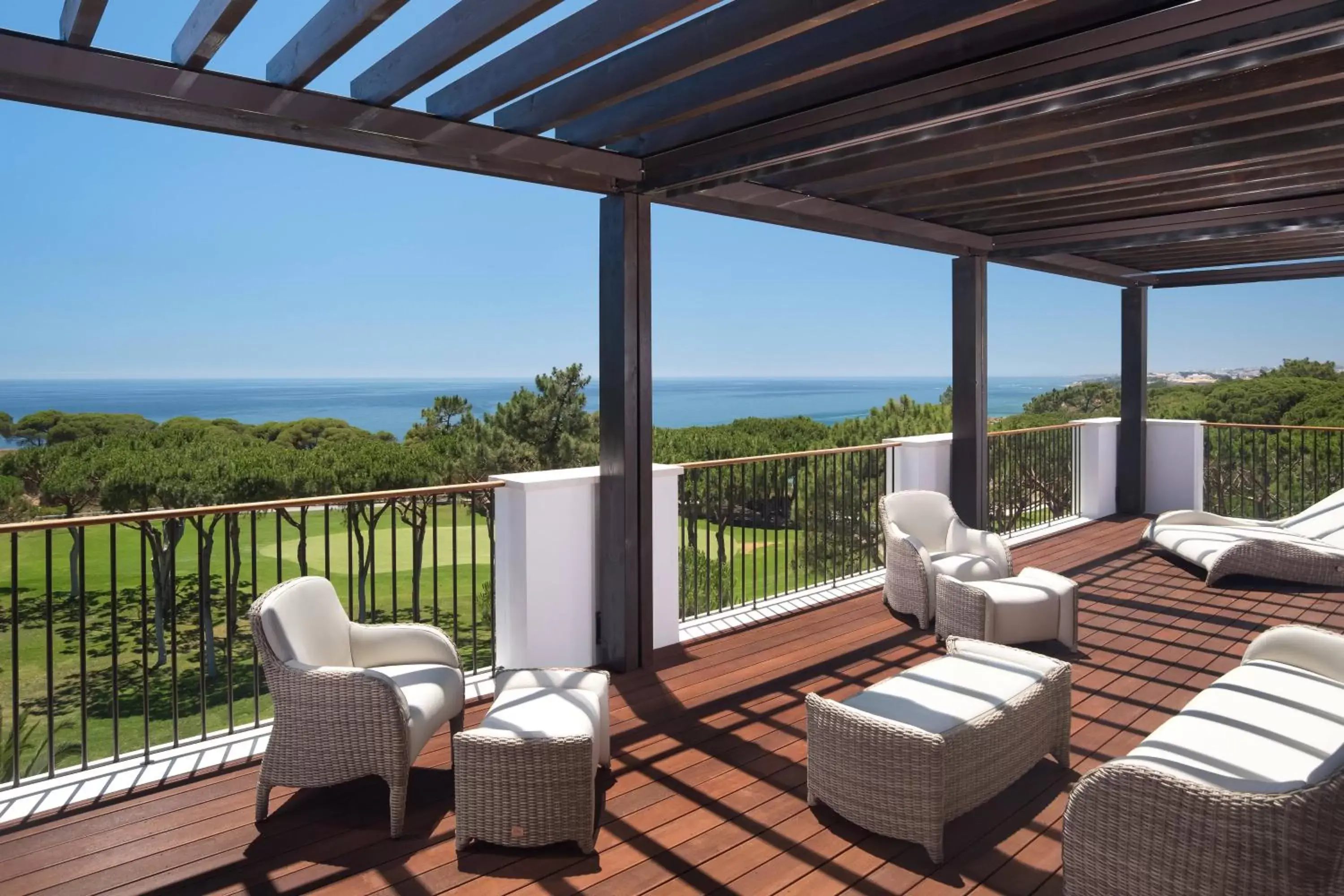 Bedroom, Balcony/Terrace in Pine Cliffs Ocean Suites, a Luxury Collection Resort & Spa, Algarve