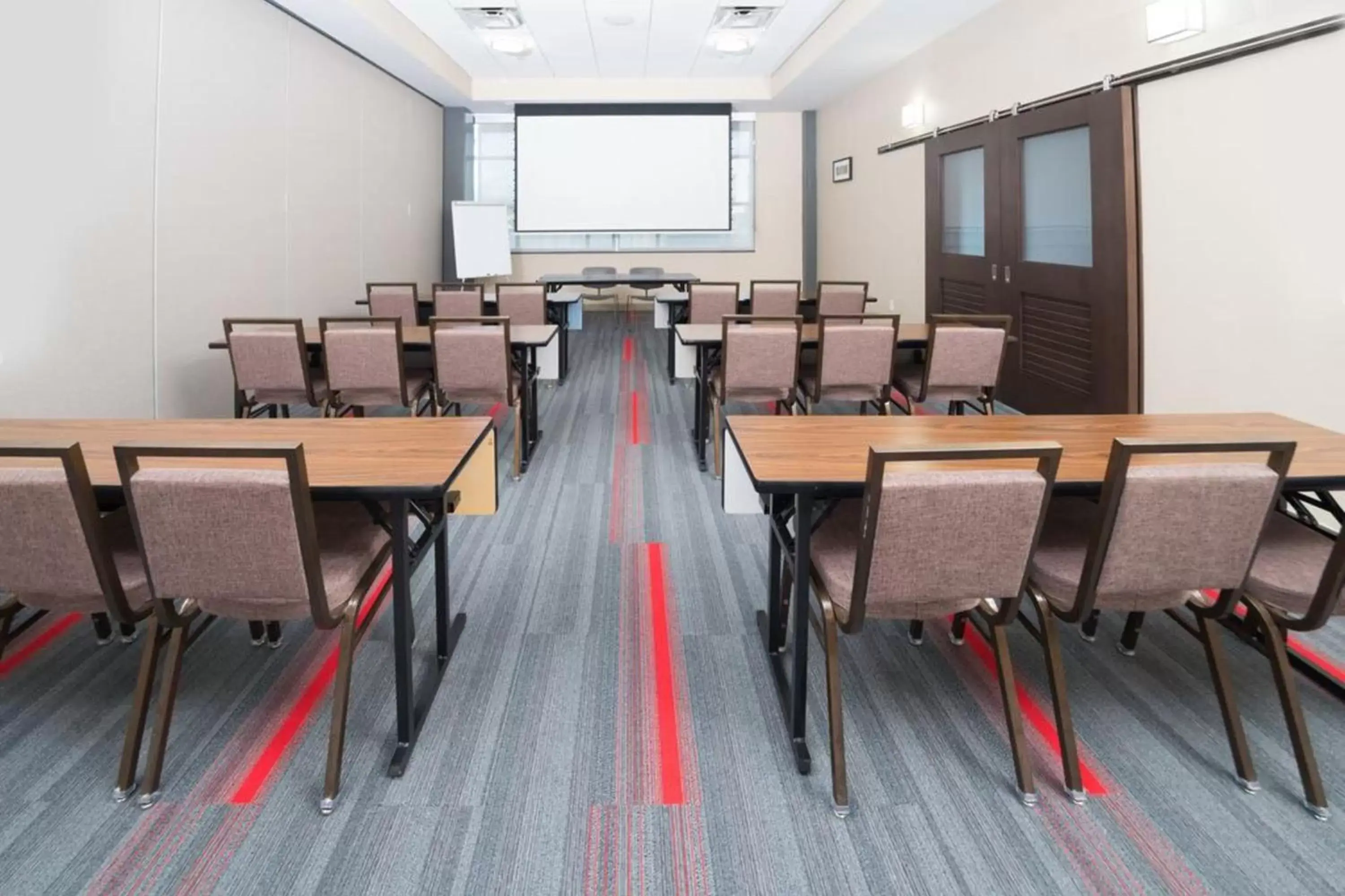 Meeting/conference room in Four Points by Sheraton Houston Intercontinental Airport