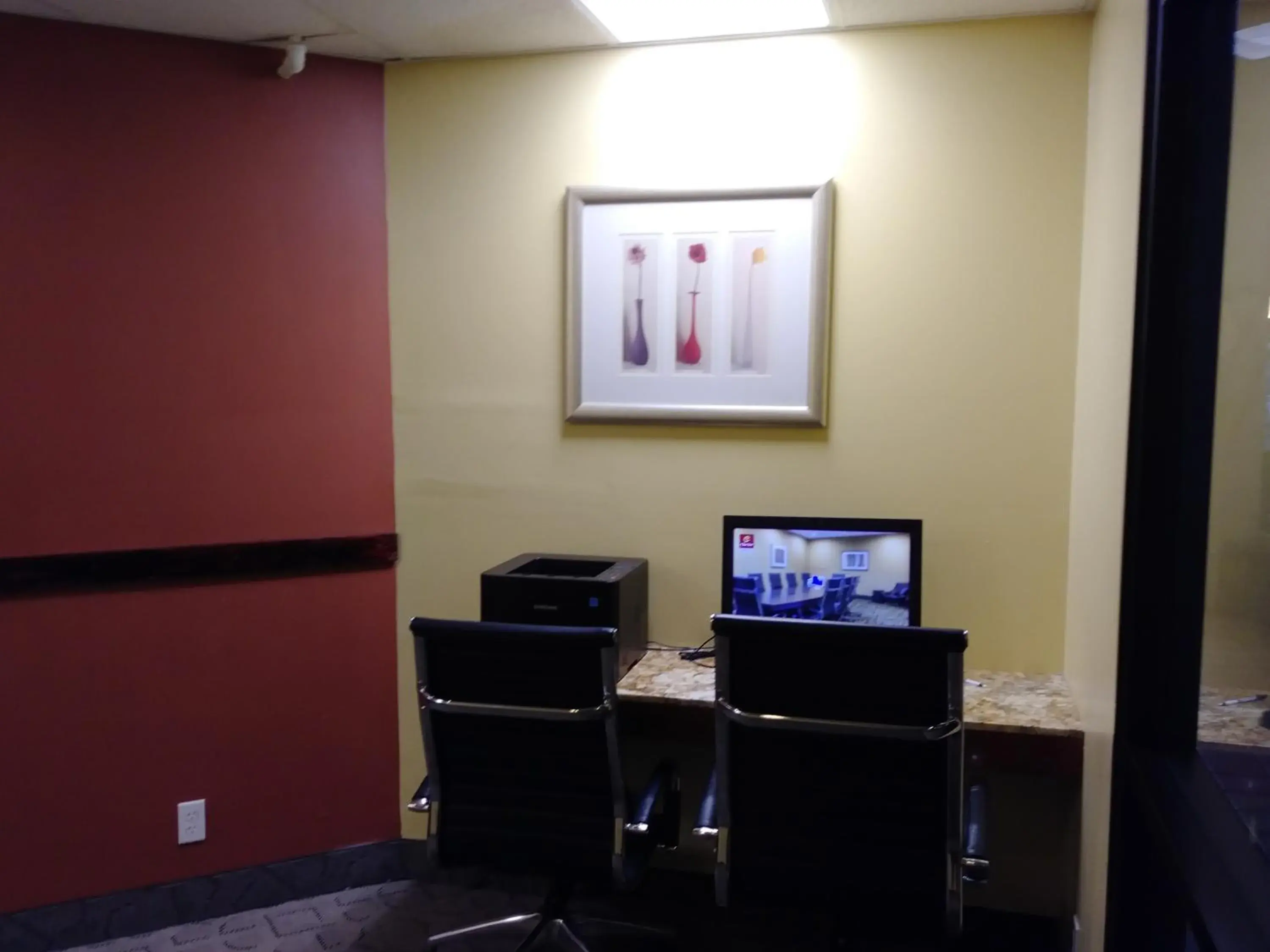 Business facilities, TV/Entertainment Center in Quality Inn & Suites Fort Collins