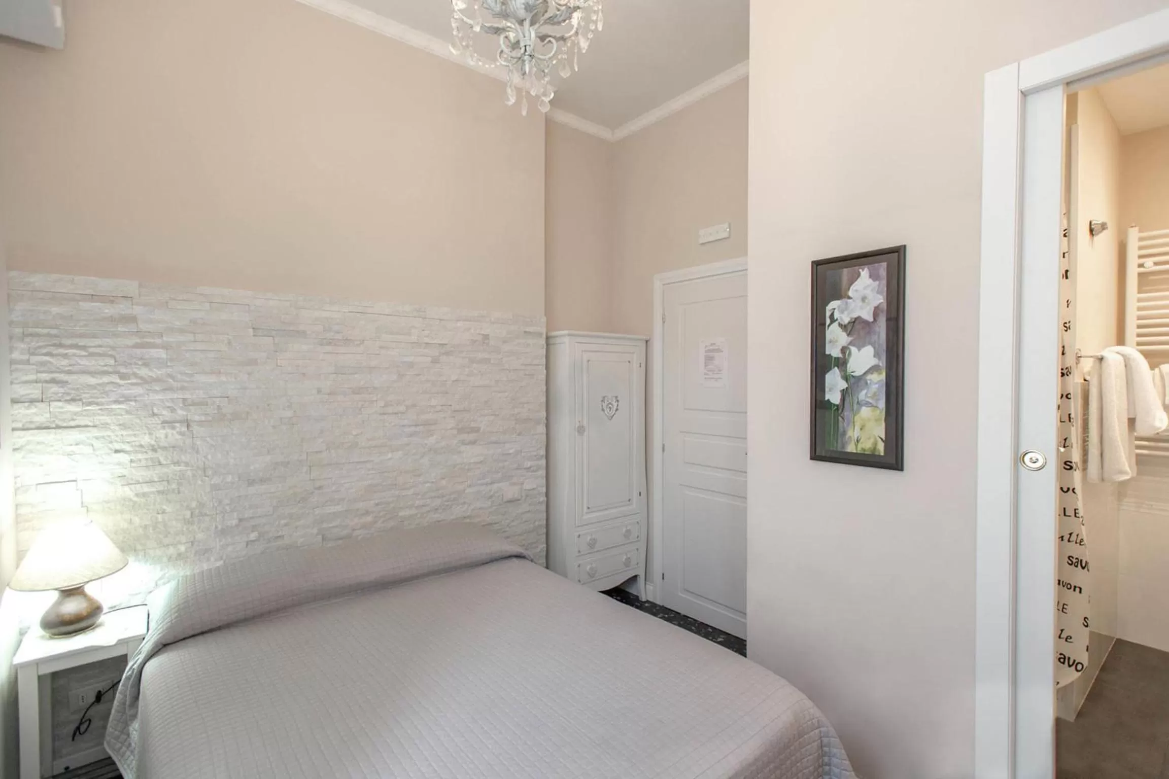 Photo of the whole room, Bed in Hotel Masaccio