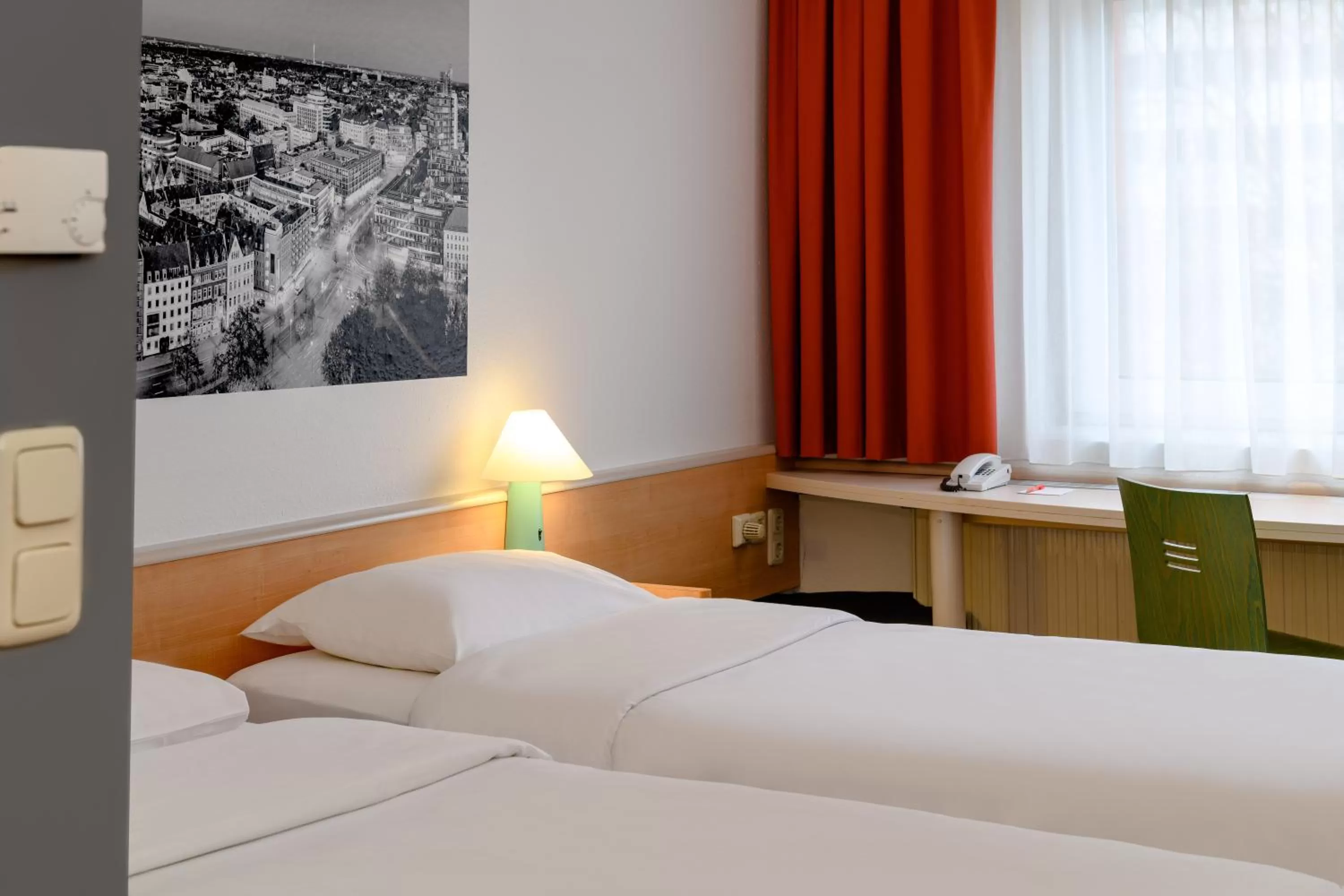 Twin Room in ibis Hotel Hannover Medical Park