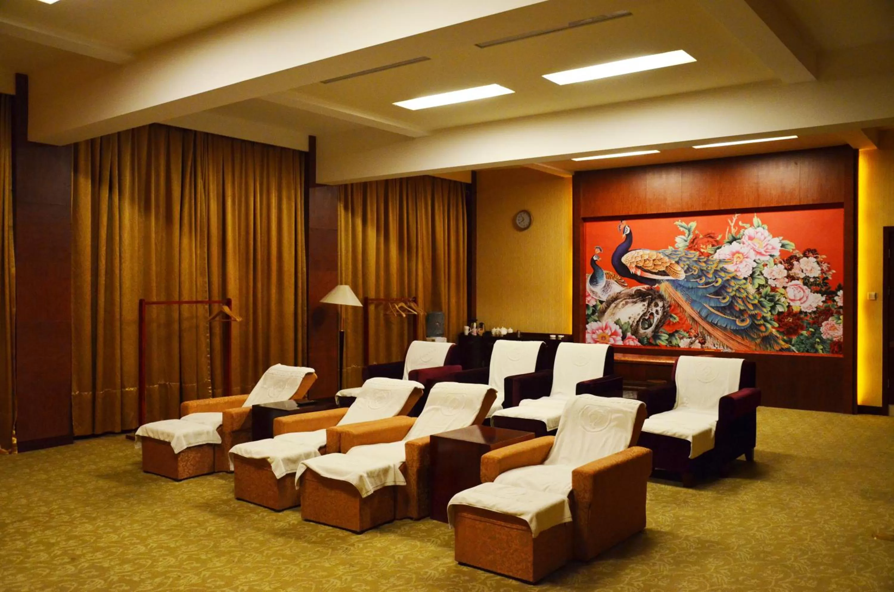 Spa and wellness centre/facilities in Zambia Golden Peacock Hotel