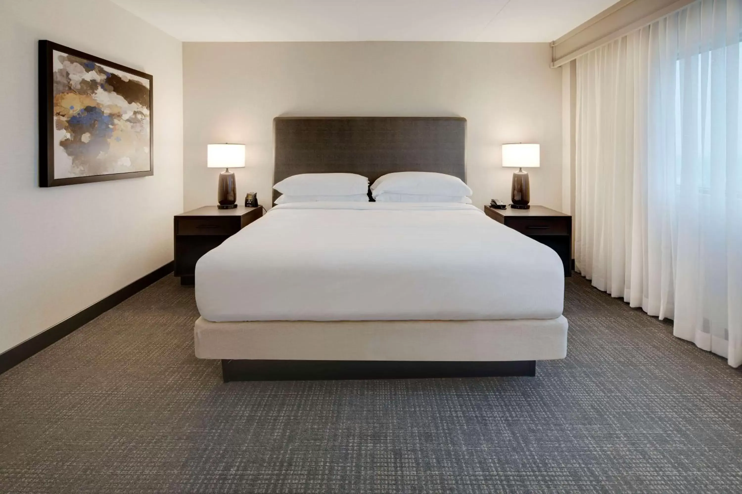 Bed in Embassy Suites by Hilton Detroit Troy Auburn Hills