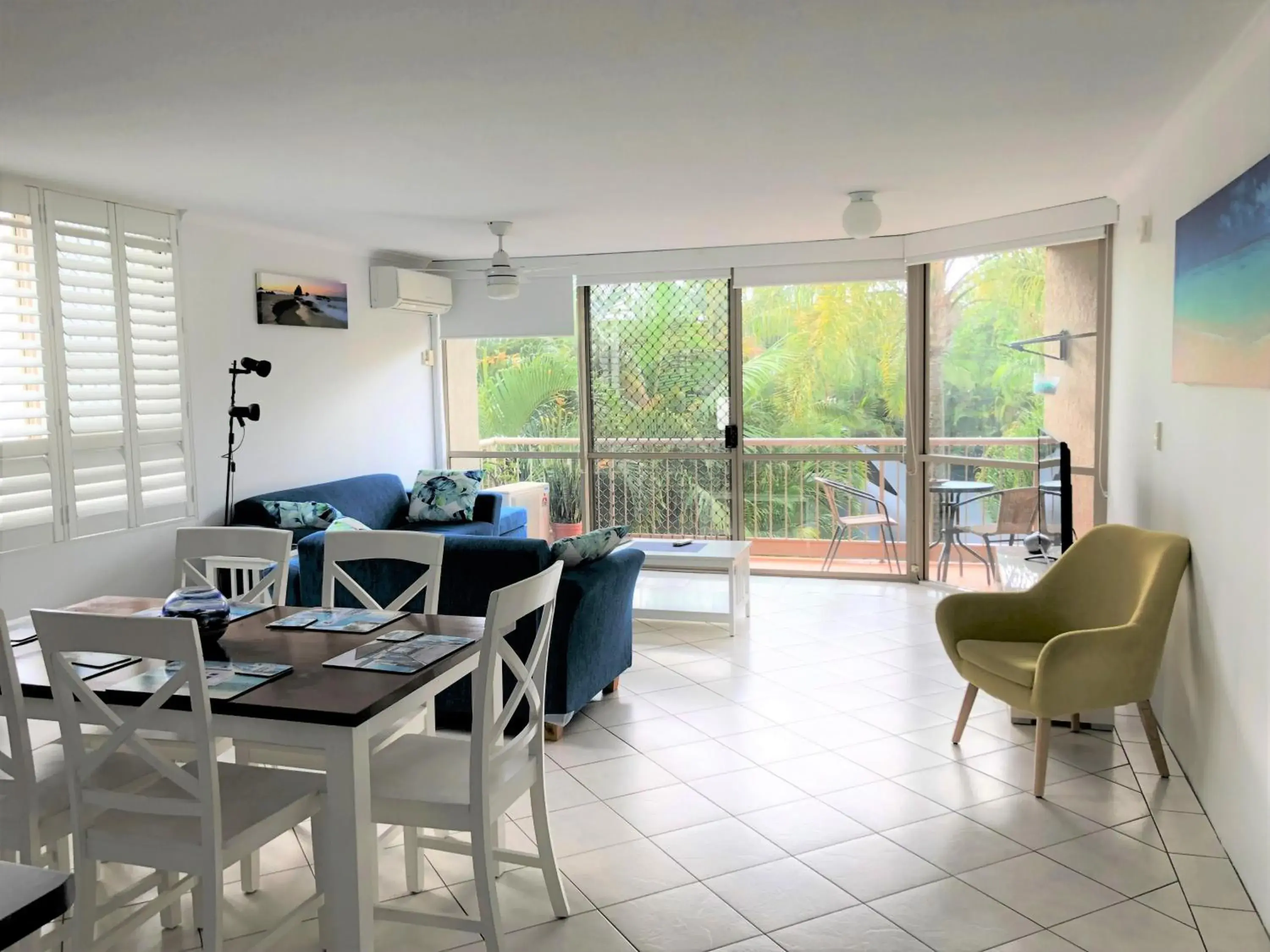 Living room, Seating Area in Sanctuary Beach Resort