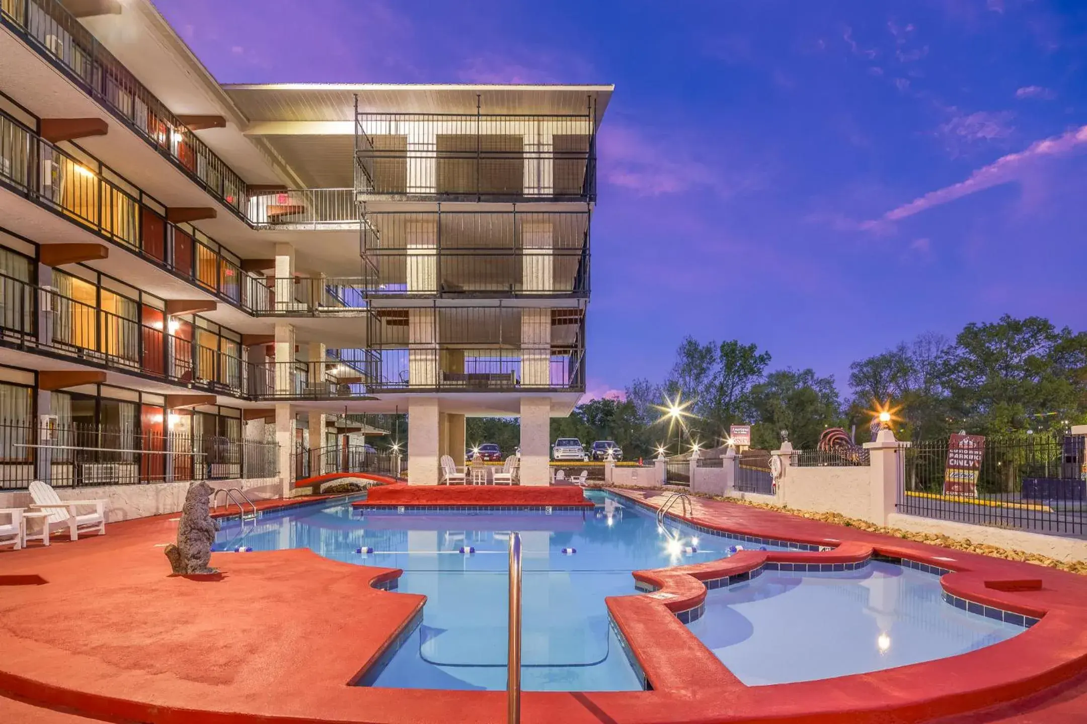 Property building in Americana Inn a Travelodge by Wyndham Property building in Americana Inn a Travelodge by Wyndham