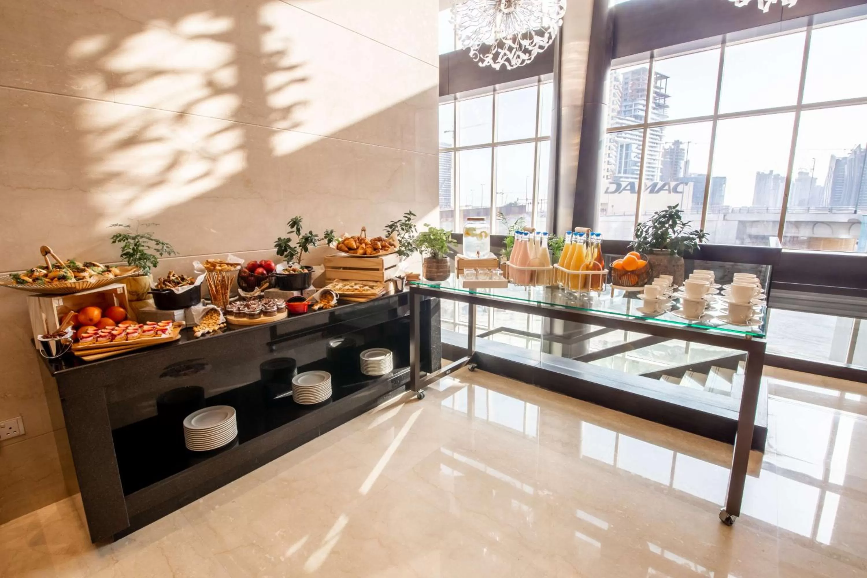 Coffee/tea facilities in Radisson Blu Hotel, Dubai Canal View