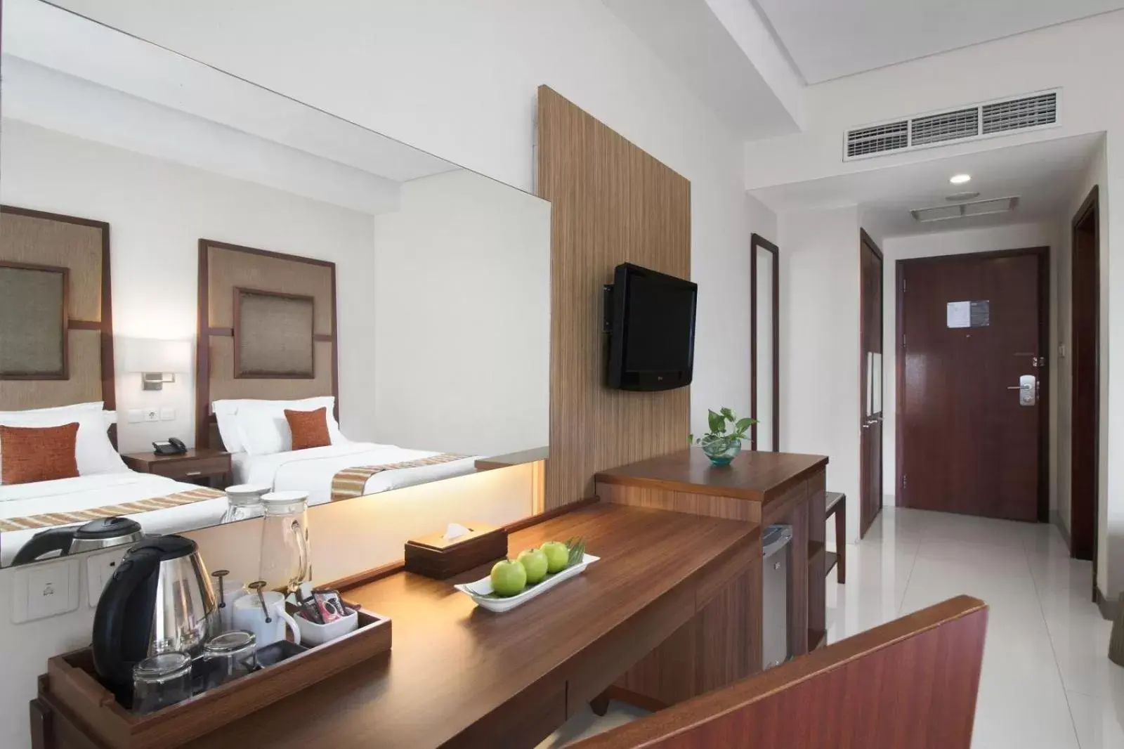 TV/Entertainment Center in ASTON Manado Hotel