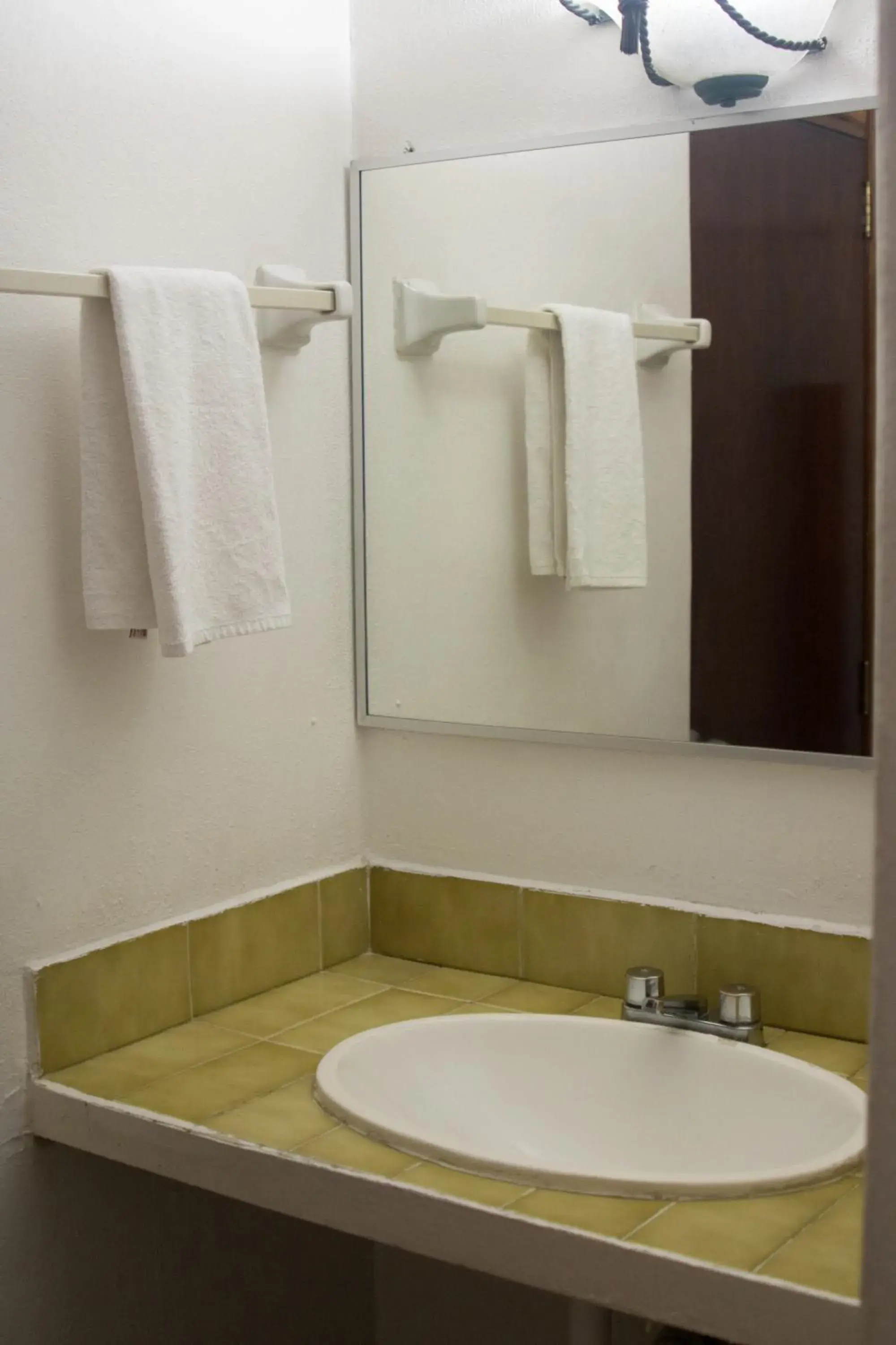 Bathroom in Hotel Posada el Cid