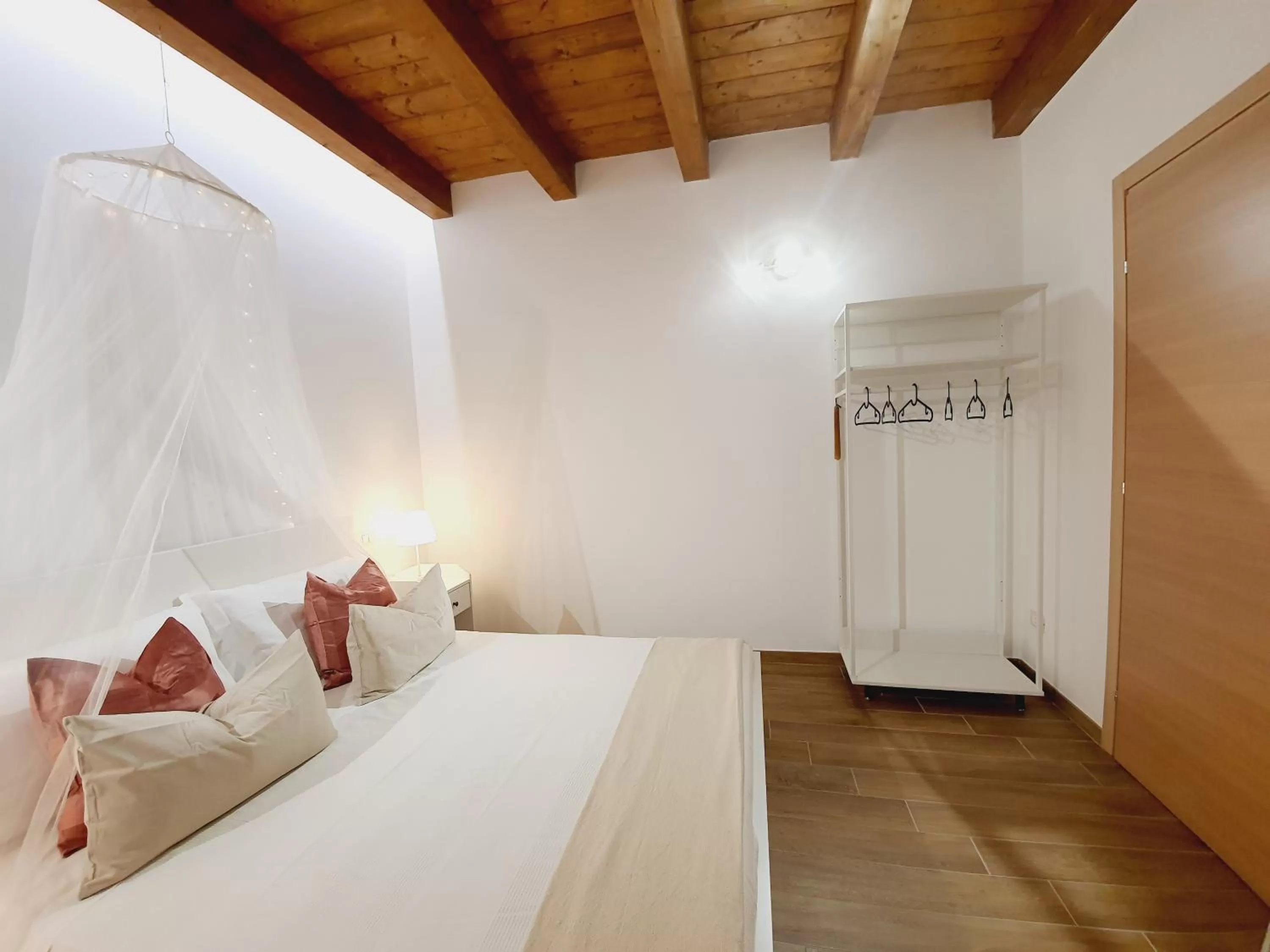 Bed in Casa Ludo - Fondi Vertice Rooms