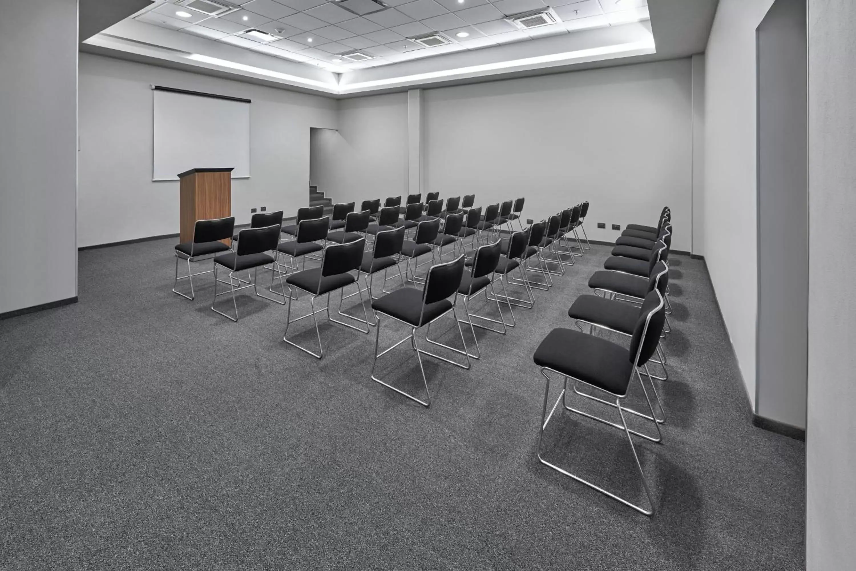 Meeting/conference room in City Express by Marriott Monterrey Santa Catarina