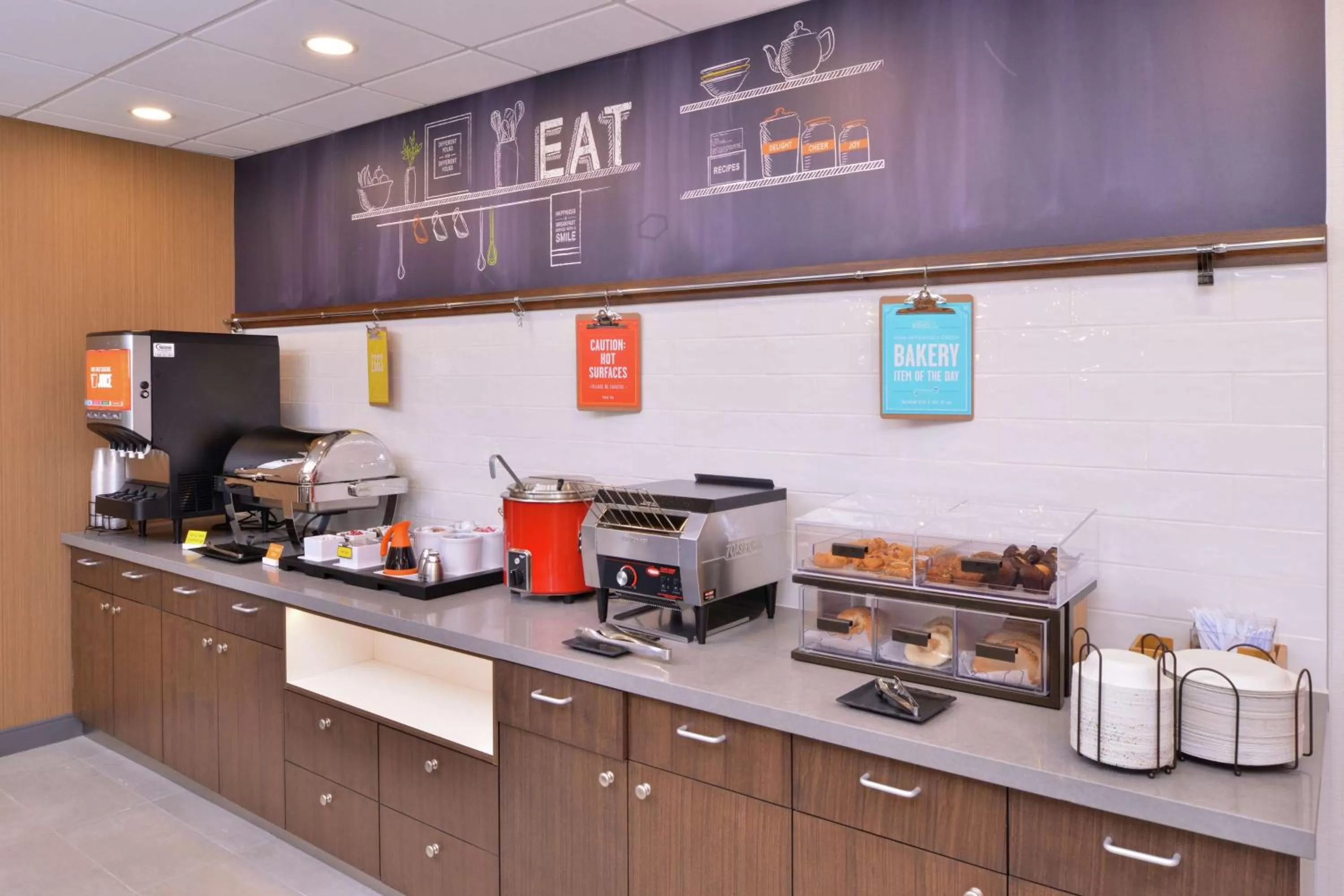 Breakfast in Hampton Inn Lakeville Minneapolis, Mn