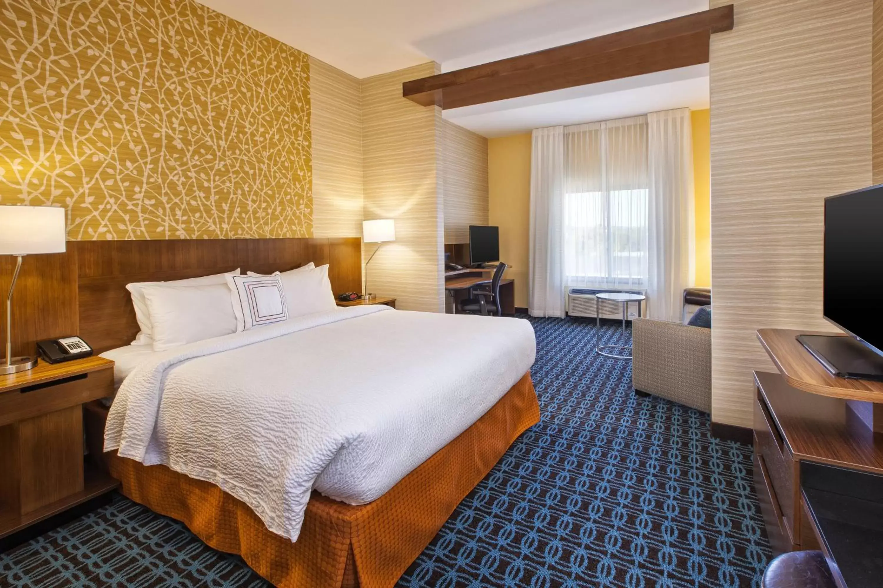 Bedroom, Bed in Fairfield Inn & Suites by Marriott Plattsburgh