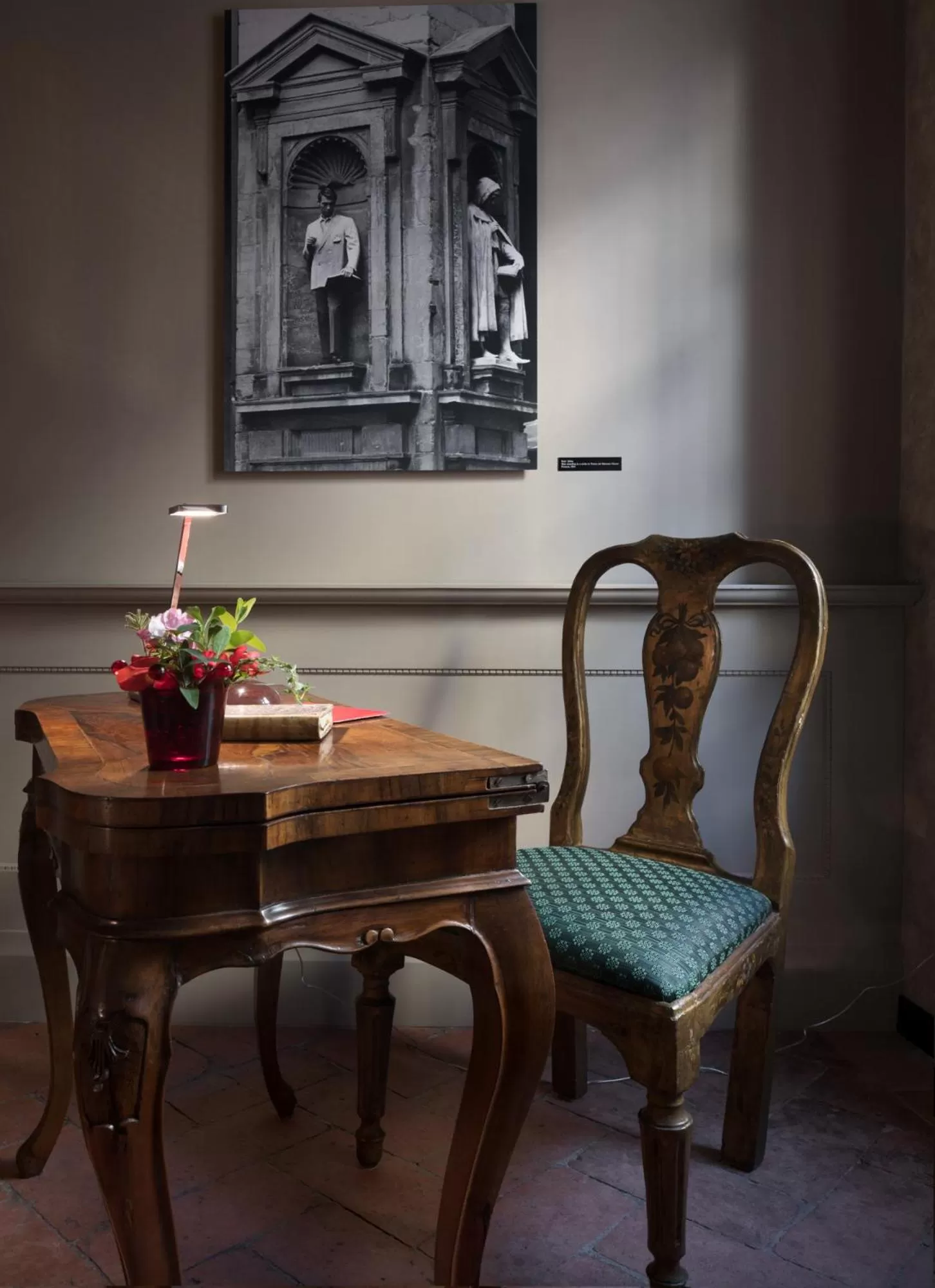 Seating area in Ottantotto Firenze