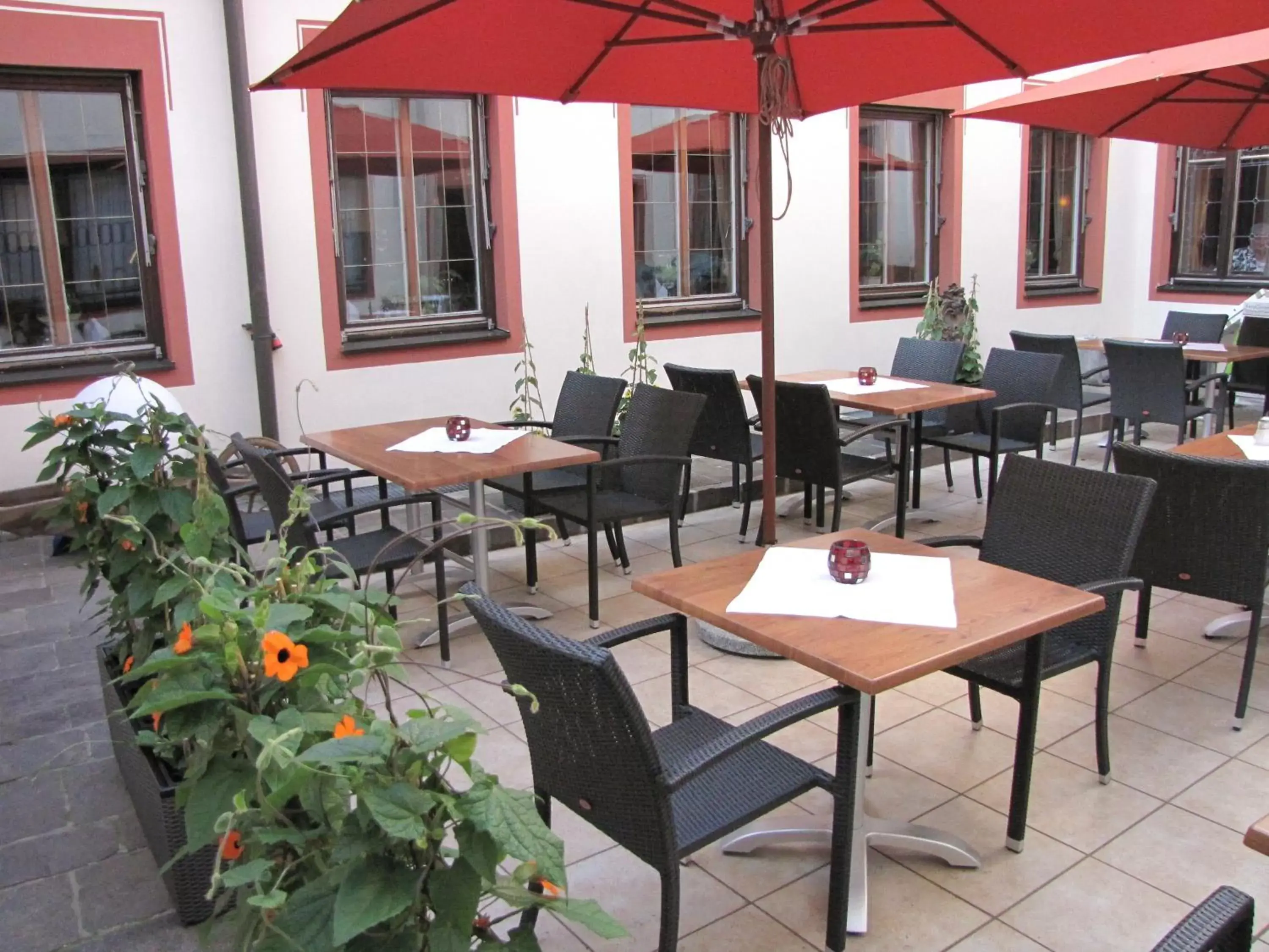 Restaurant/Places to Eat in Bayerischer Hof