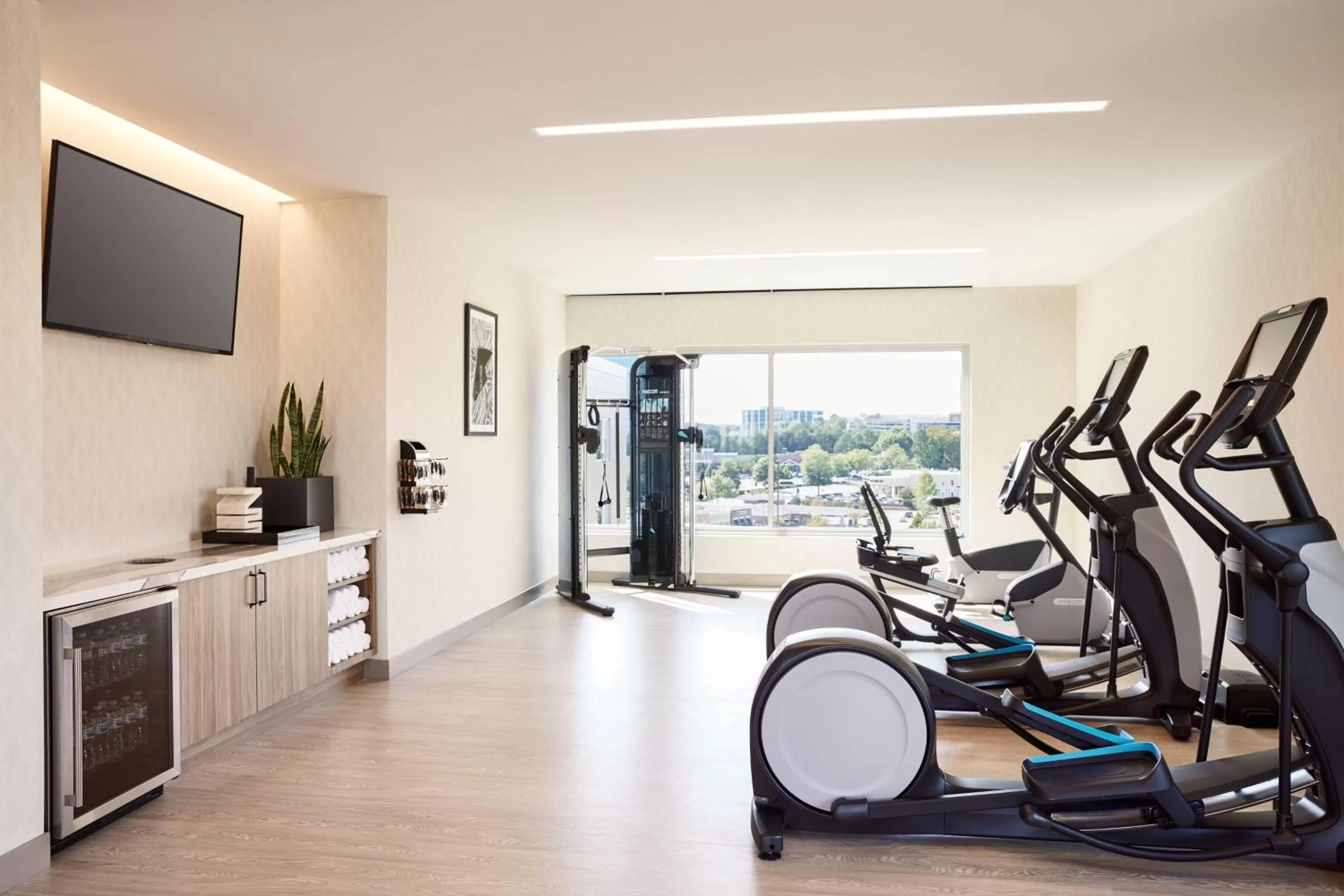 Fitness centre/facilities in AC Hotel by Marriott Atlanta Perimeter