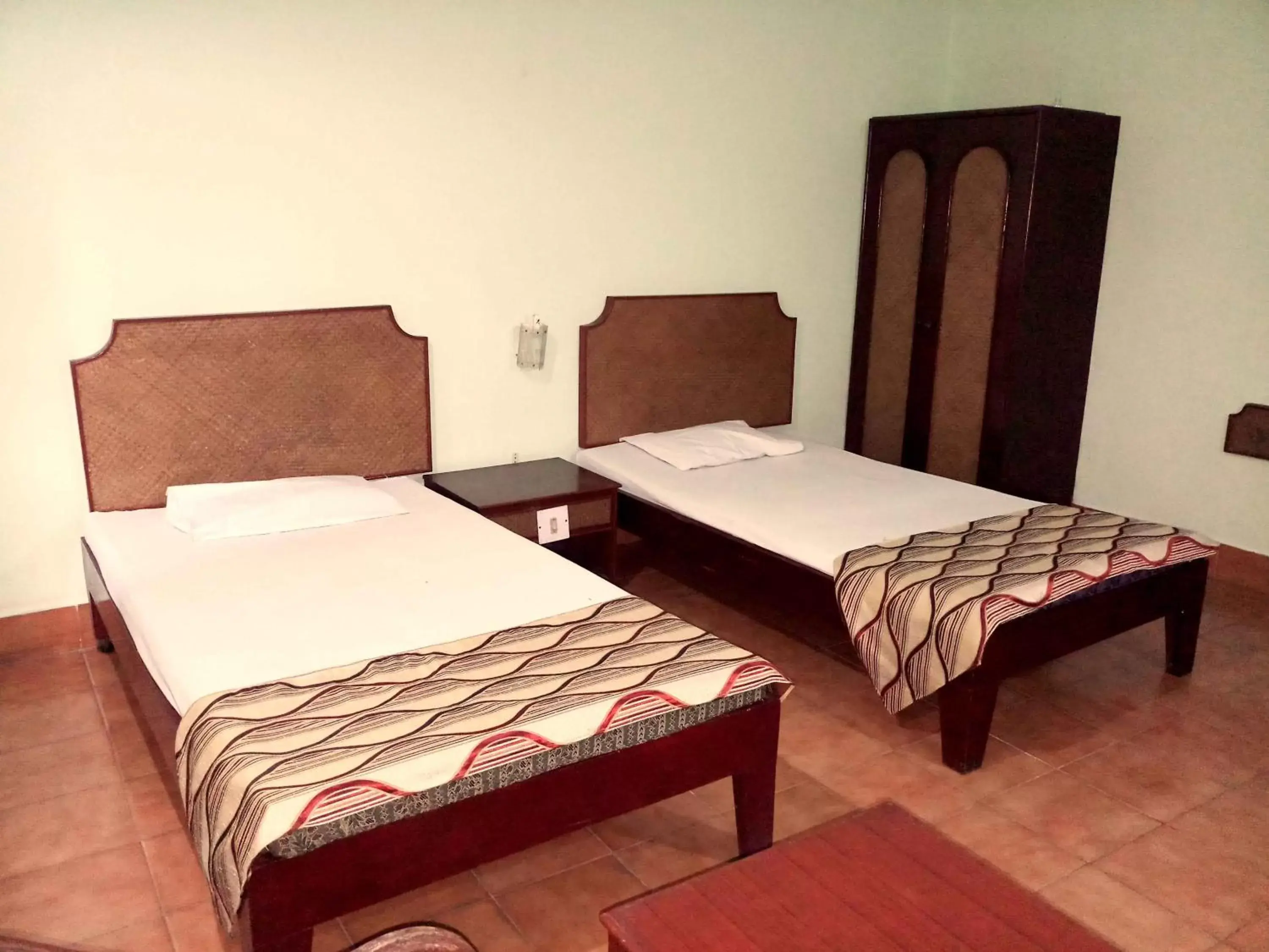 Bed in Hotel Indsurya Bed in Hotel Indsurya