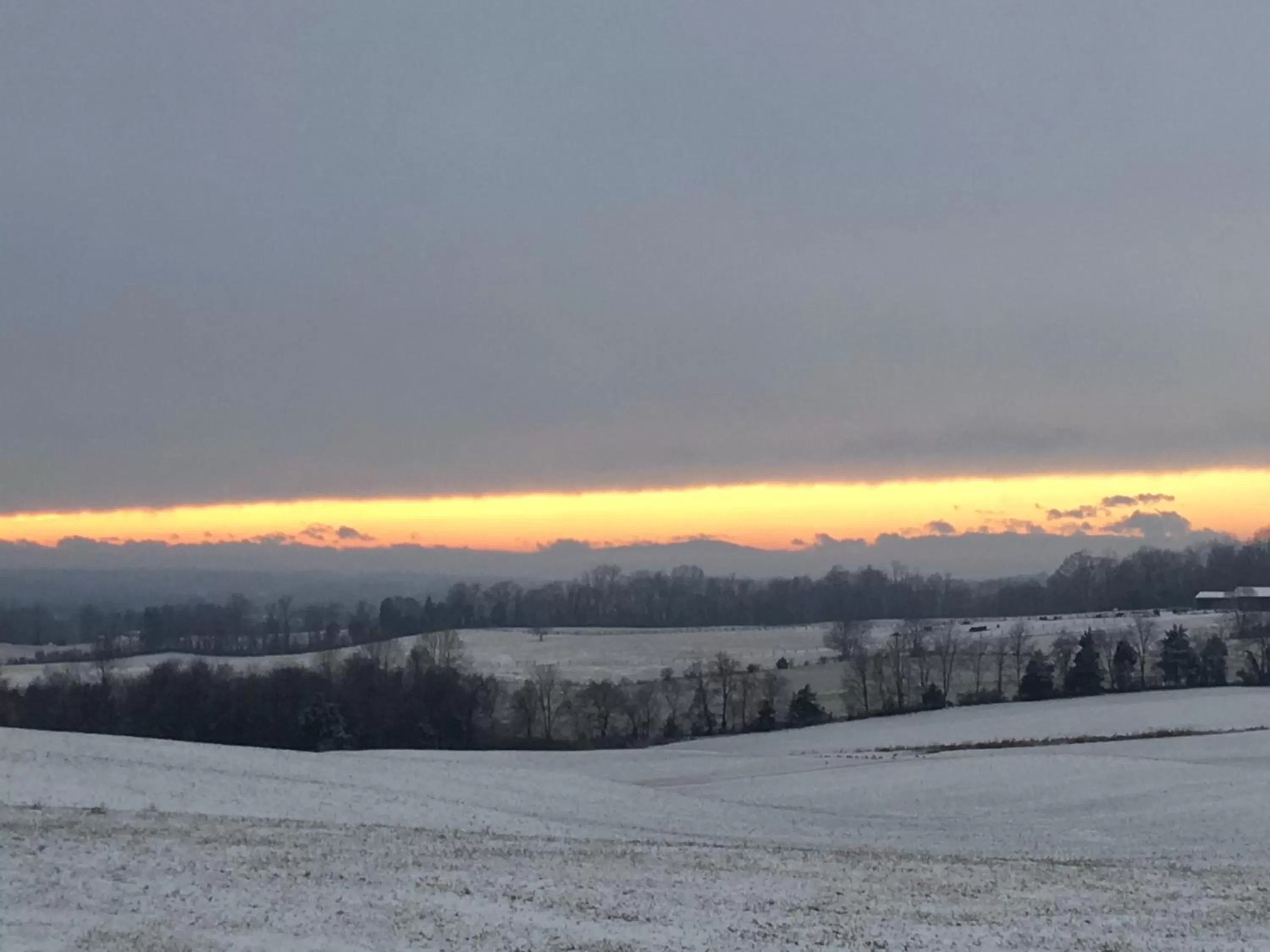 Winter in Round Hill Inn