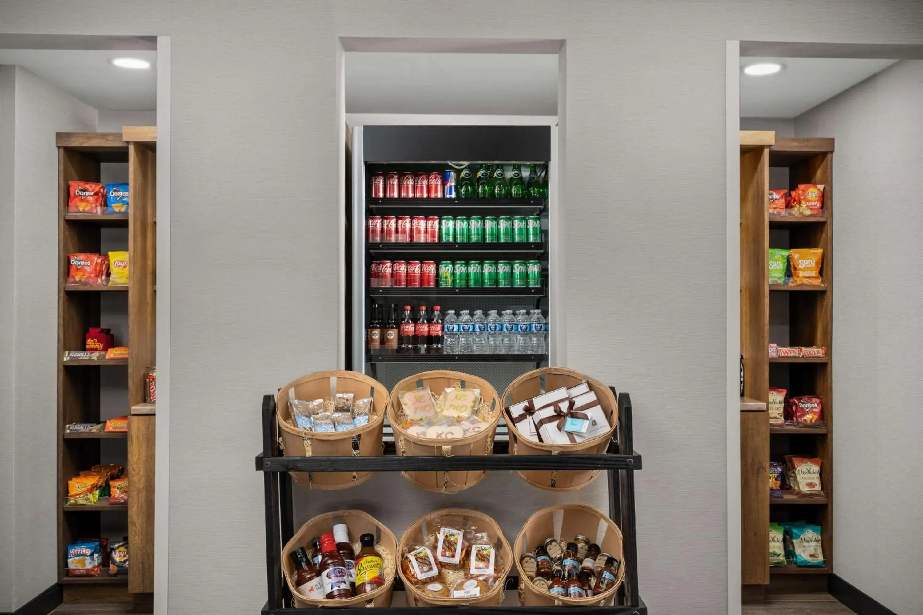 Restaurant/places to eat in Hotel Westport Kansas City, Tapestry Collection by Hilton Restaurant/places to eat in Hotel Westport Kansas City, Tapestry Collection by Hilton
