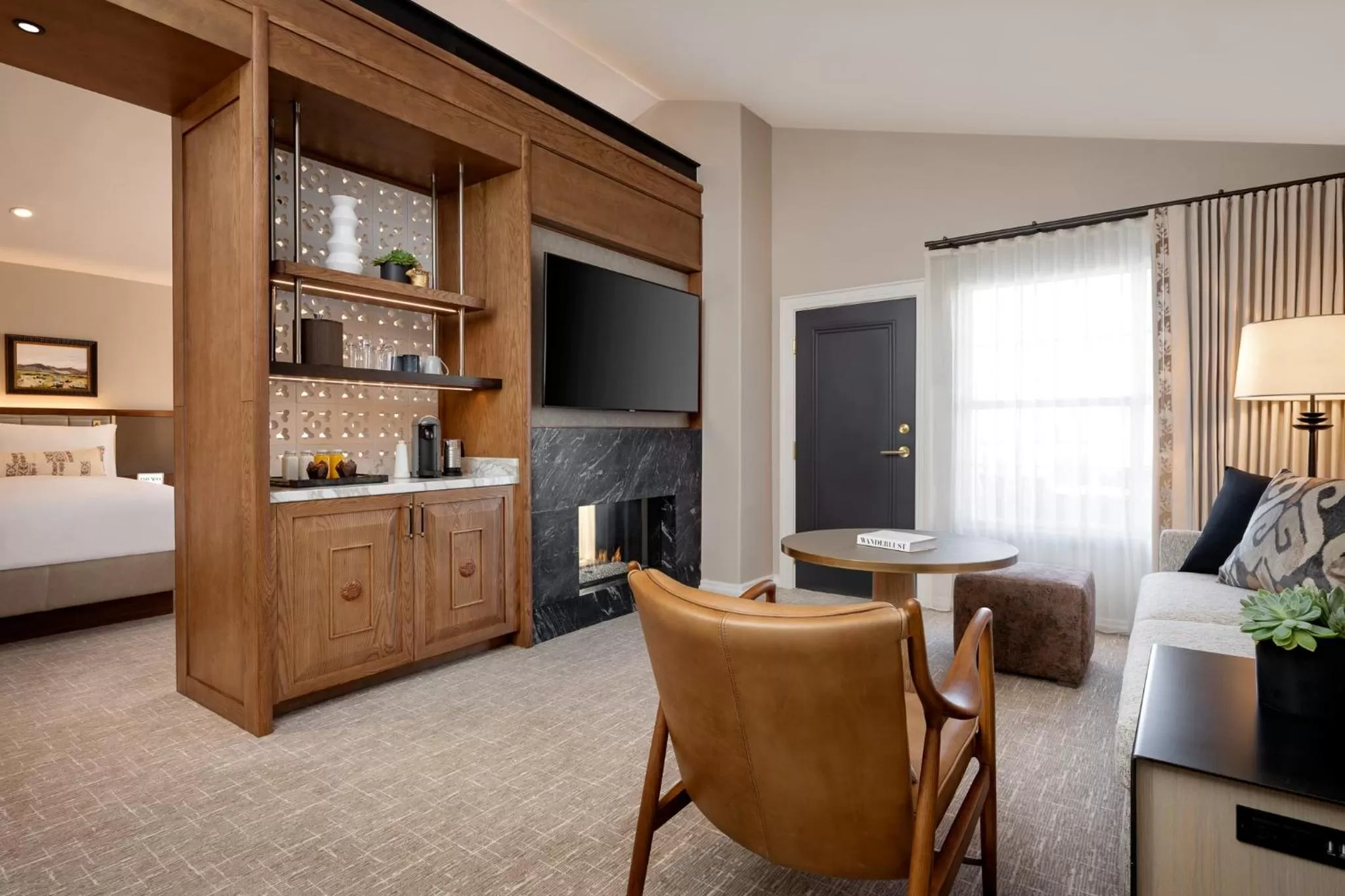 Living room, Bed in Fairmont Scottsdale Princess