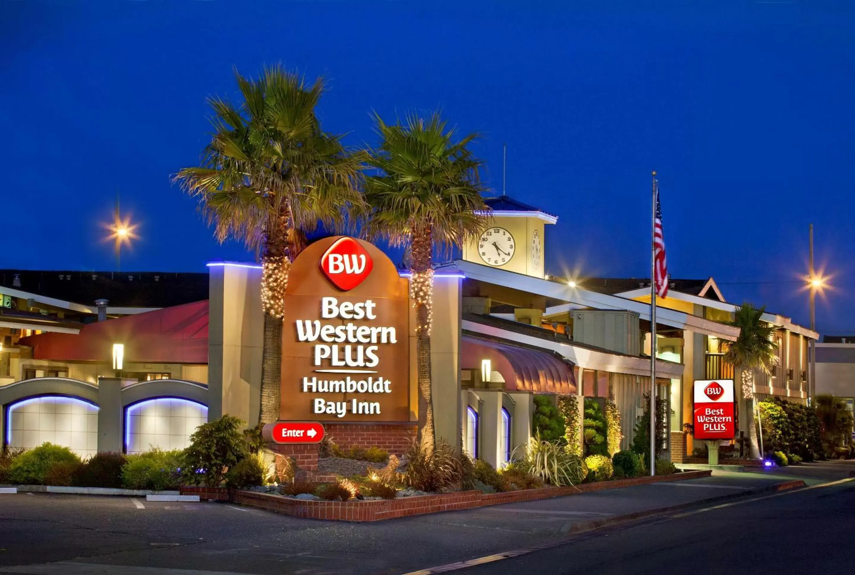 Property building in Best Western Plus Humboldt Bay Inn Property building in Best Western Plus Humboldt Bay Inn