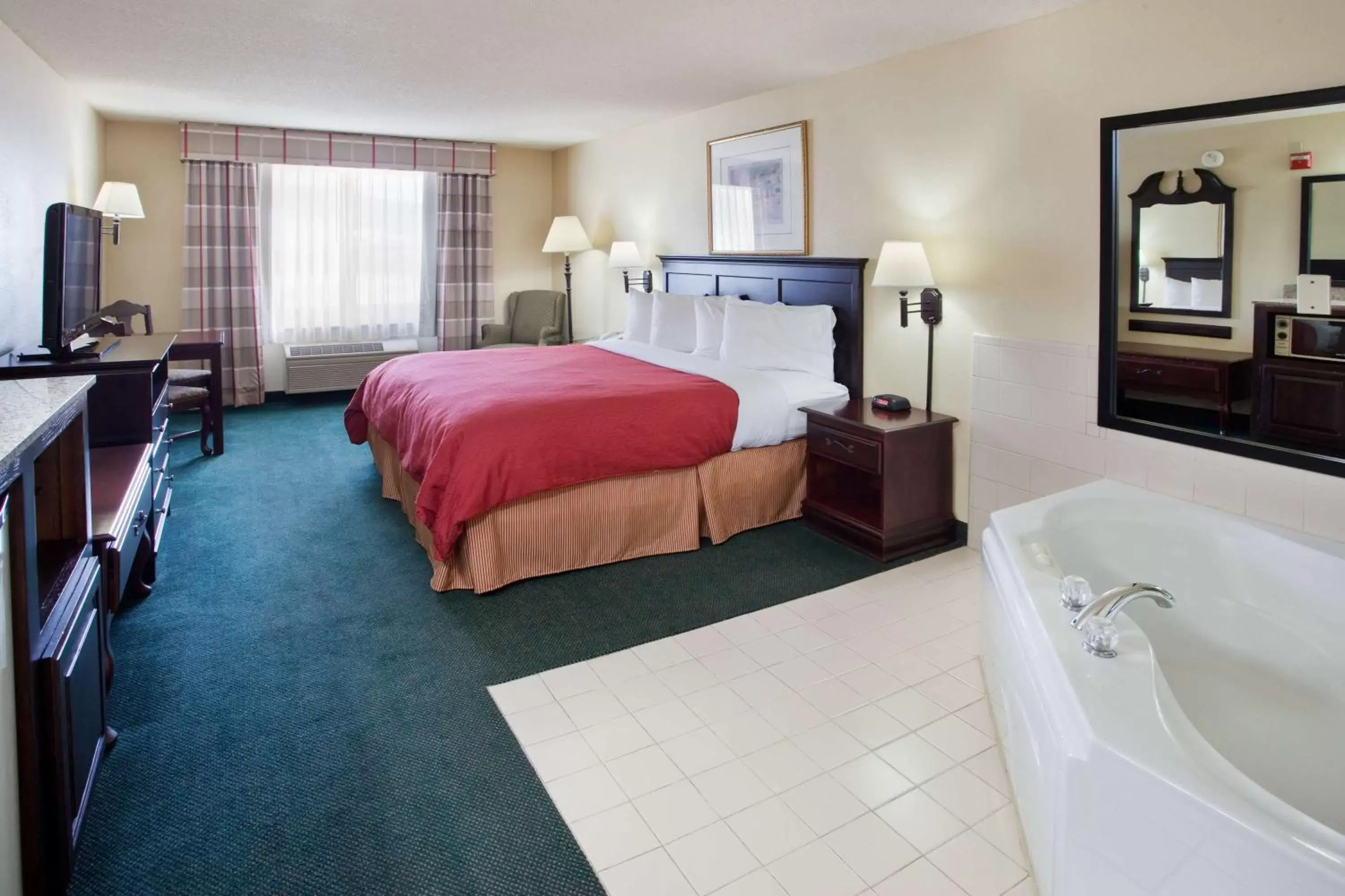 Photo of the whole room in Country Inn & Suites by Radisson, Hiram, GA