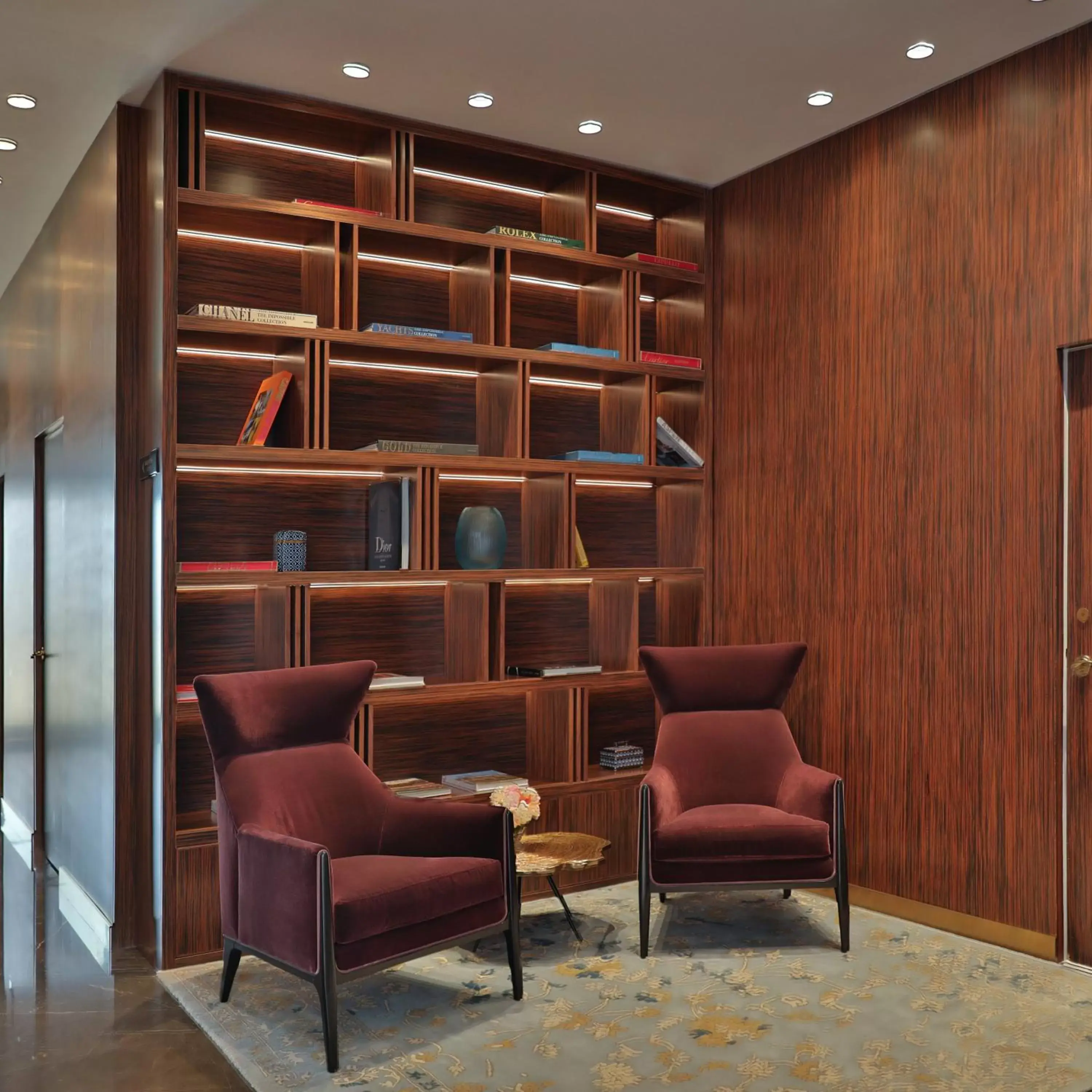 Library in The Plaza Doha, LXR Hotels & Resorts