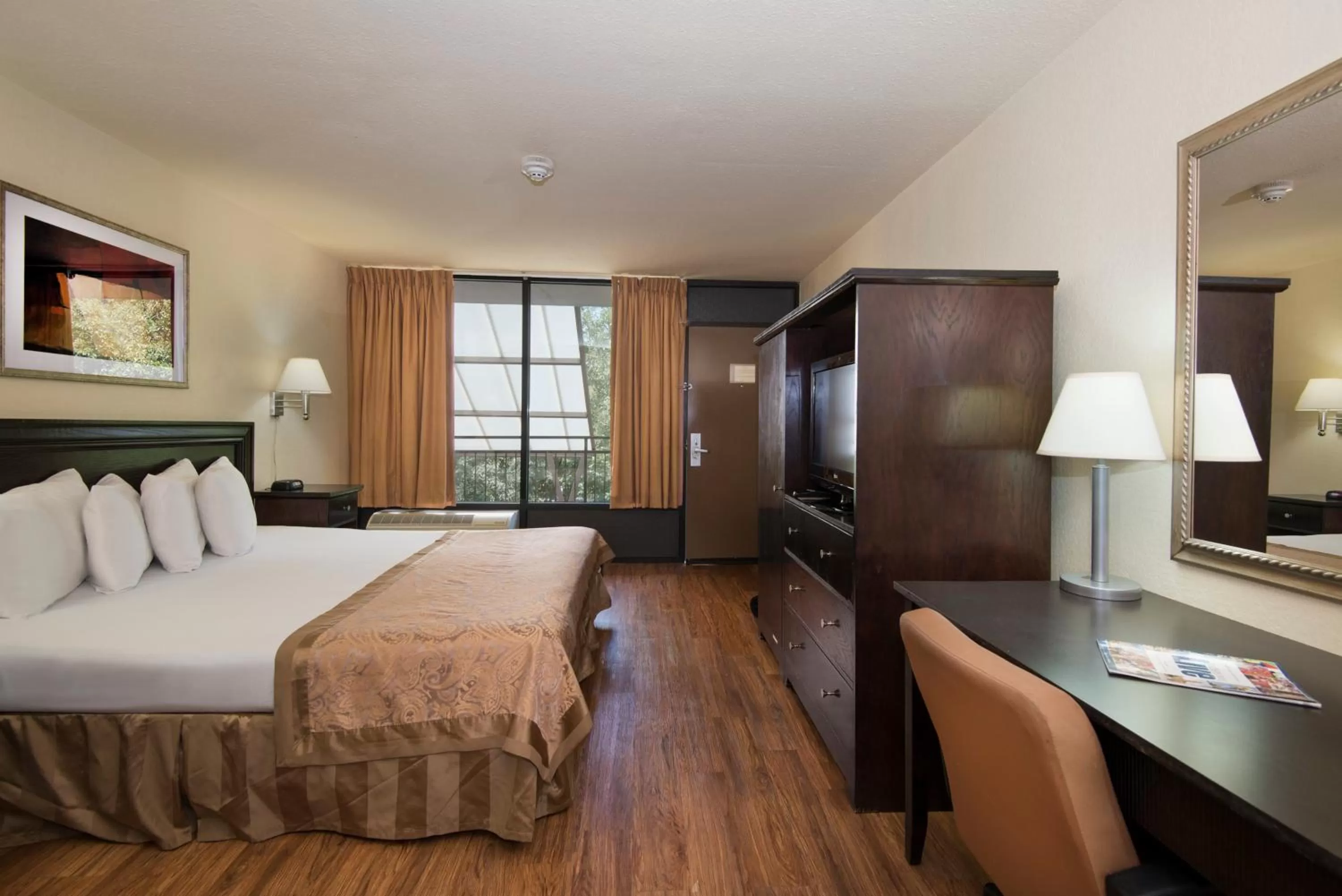 Markham House Suites Little Rock Medical Center