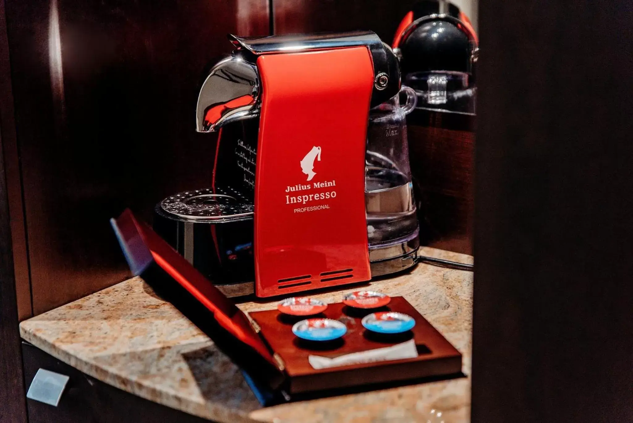 Business Suite with Living and Dining Area in Crowne Plaza Bratislava by IHG Business Suite with Living and Dining Area in Crowne Plaza Bratislava by IHG