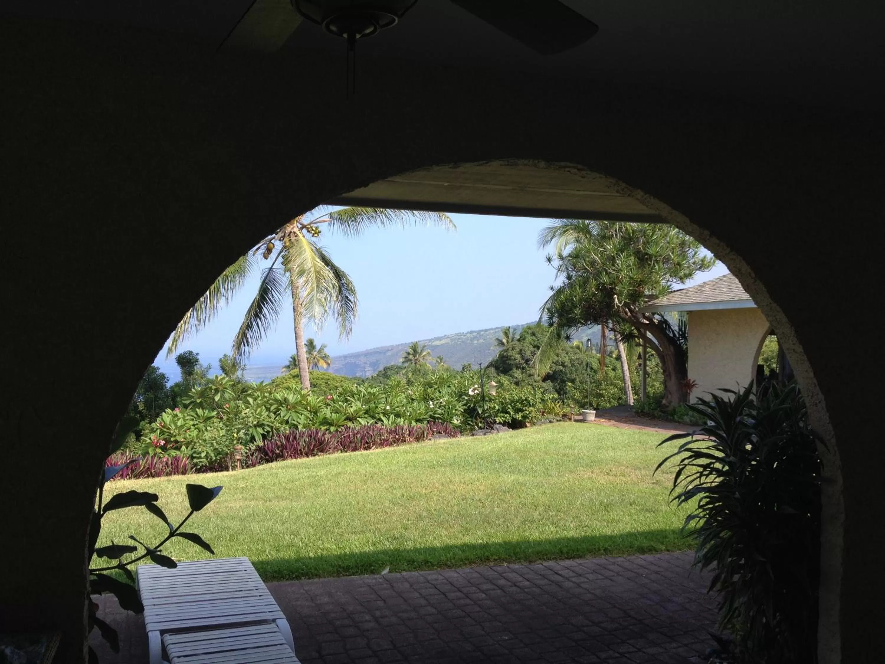 Patio in Kona Bayview Inn