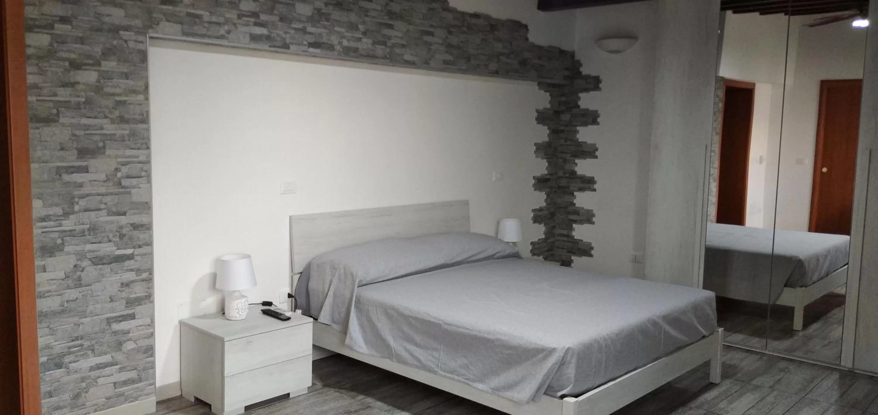 Photo of the whole room, Bed in B&B Leonida