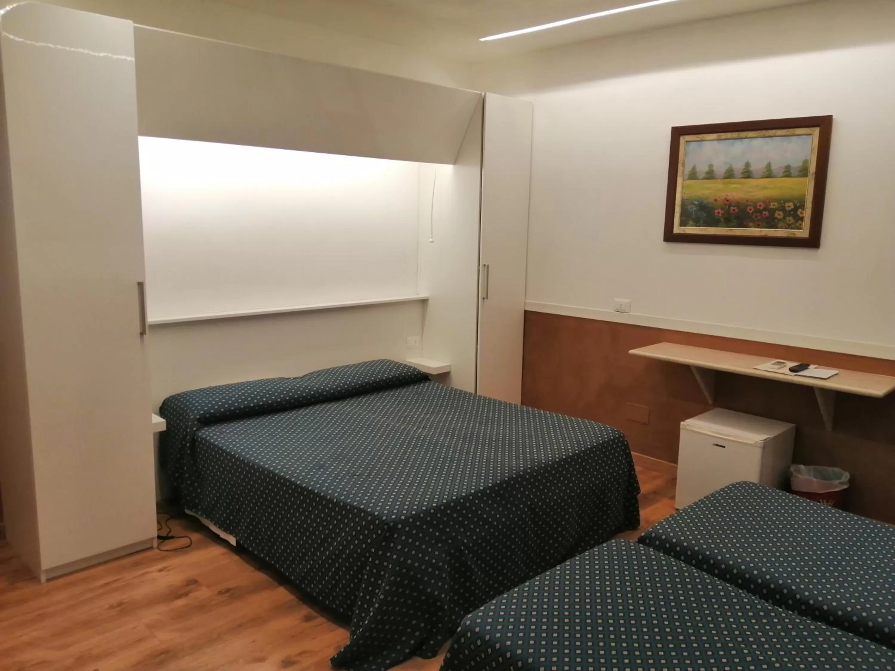 Bedroom, Bed in Hotel Verona Rome