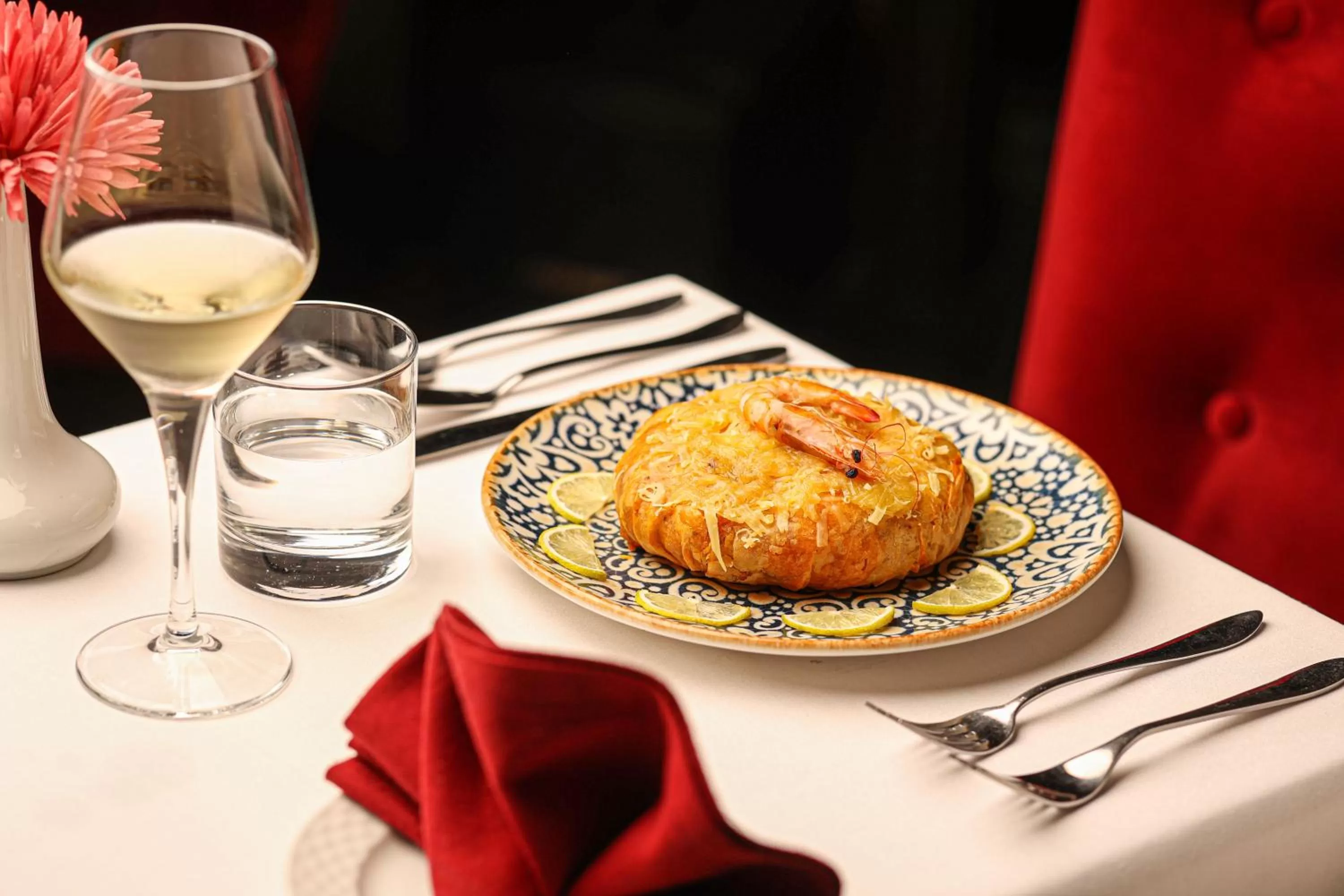 Food and drinks in Art Palace Suites & Spa