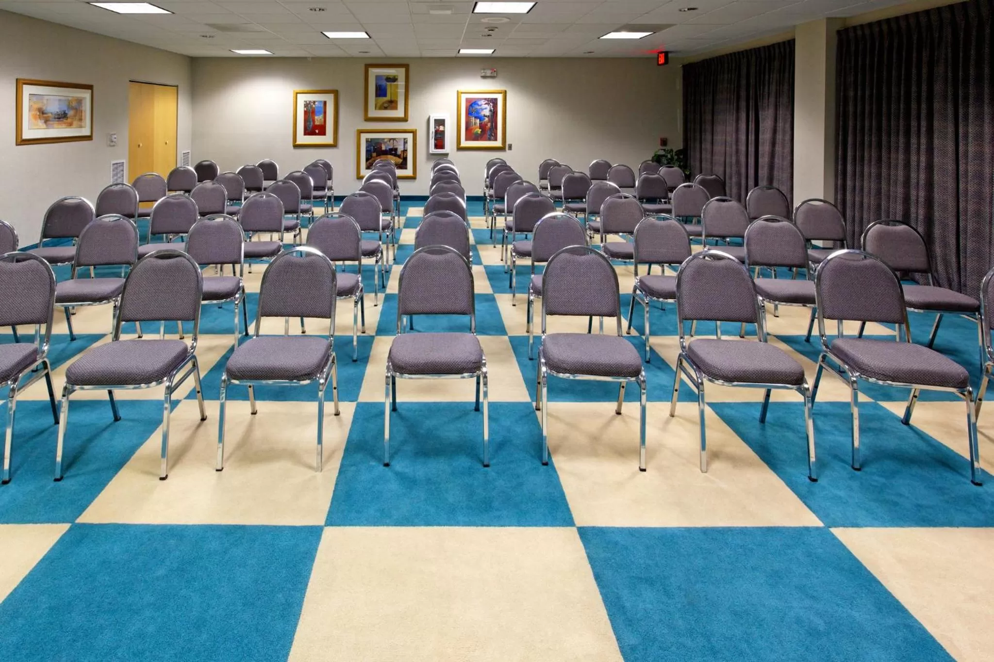 Meeting/conference room in Holiday Inn Express Hotel & Suites San Antonio - Rivercenter Area by IHG