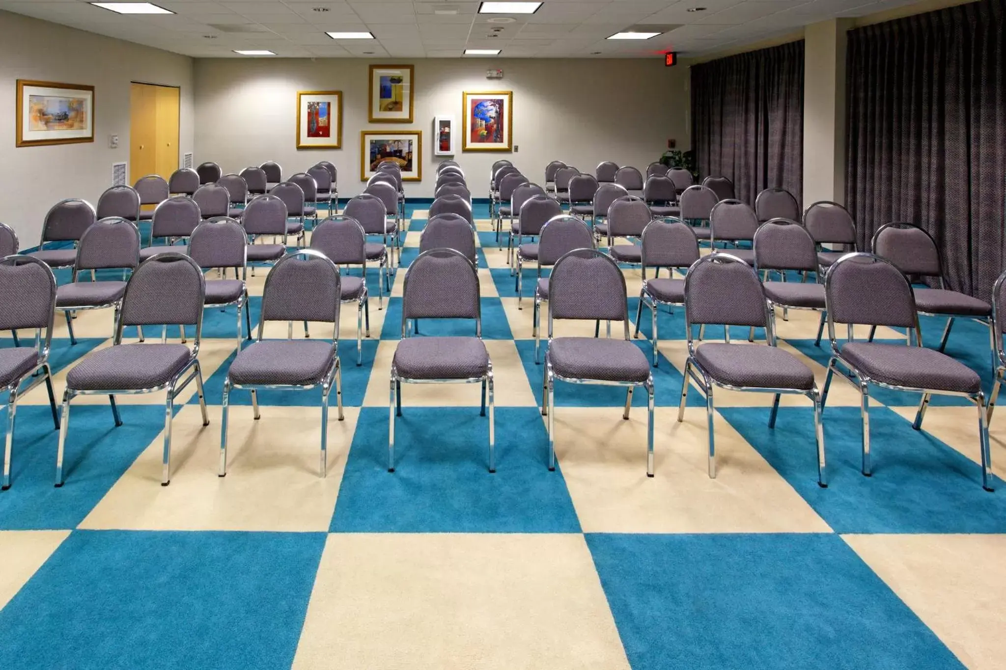 Meeting/conference room in Holiday Inn Express Hotel & Suites San Antonio - Rivercenter Area, an IHG Hotel
