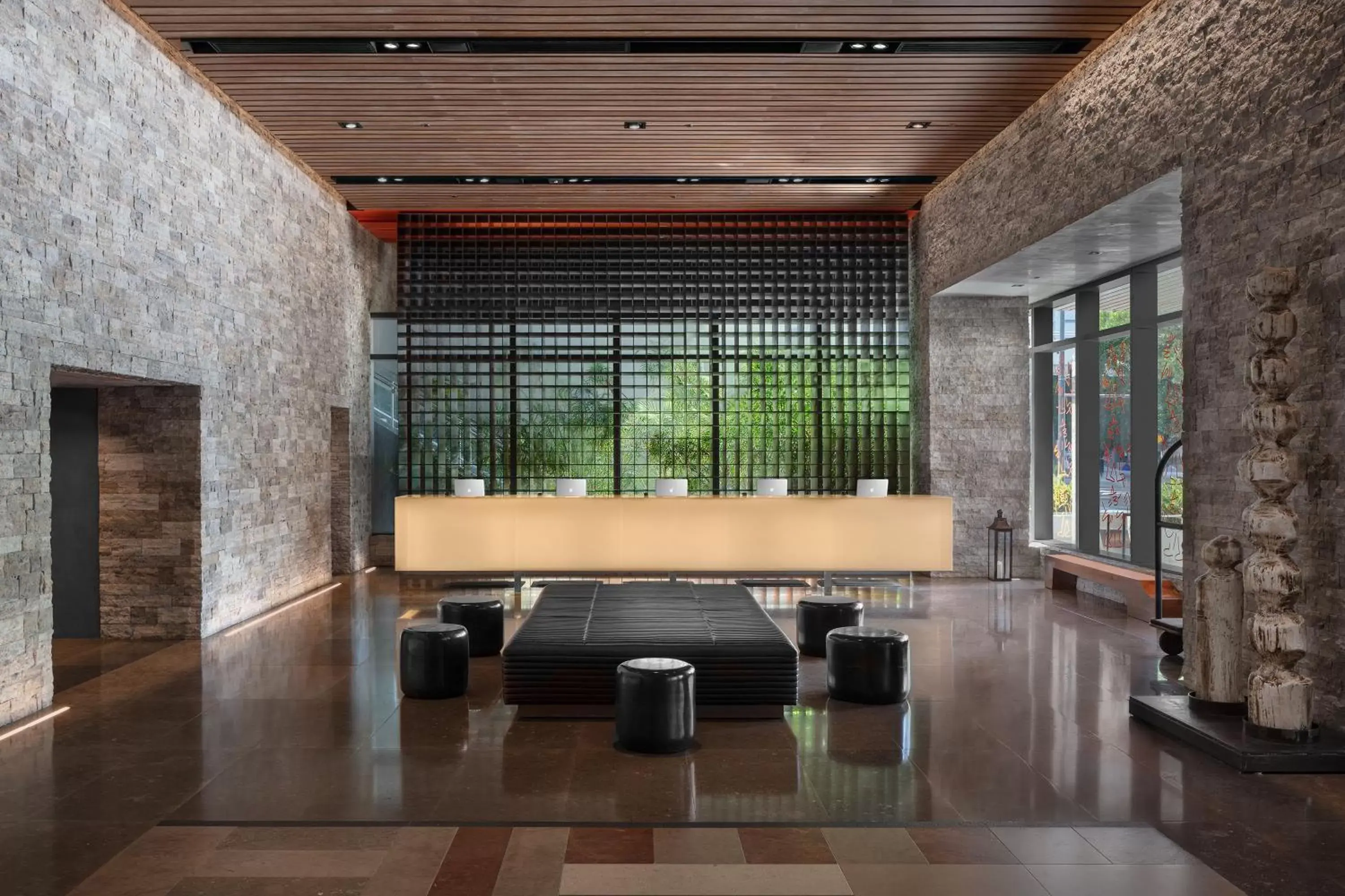 Lobby or reception in EAST Miami