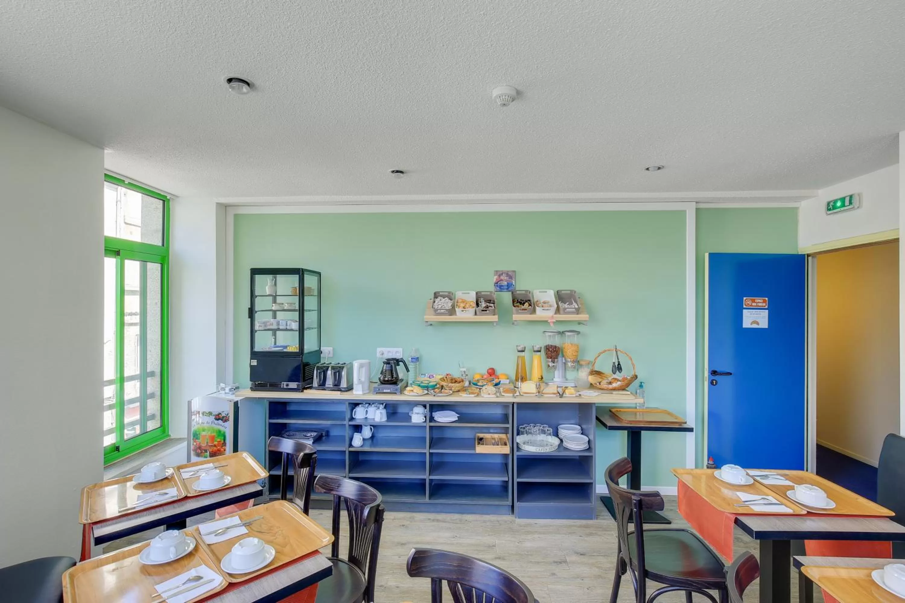 Property building in Contact Hôtel du Champ de Mars de Saint-Brieuc