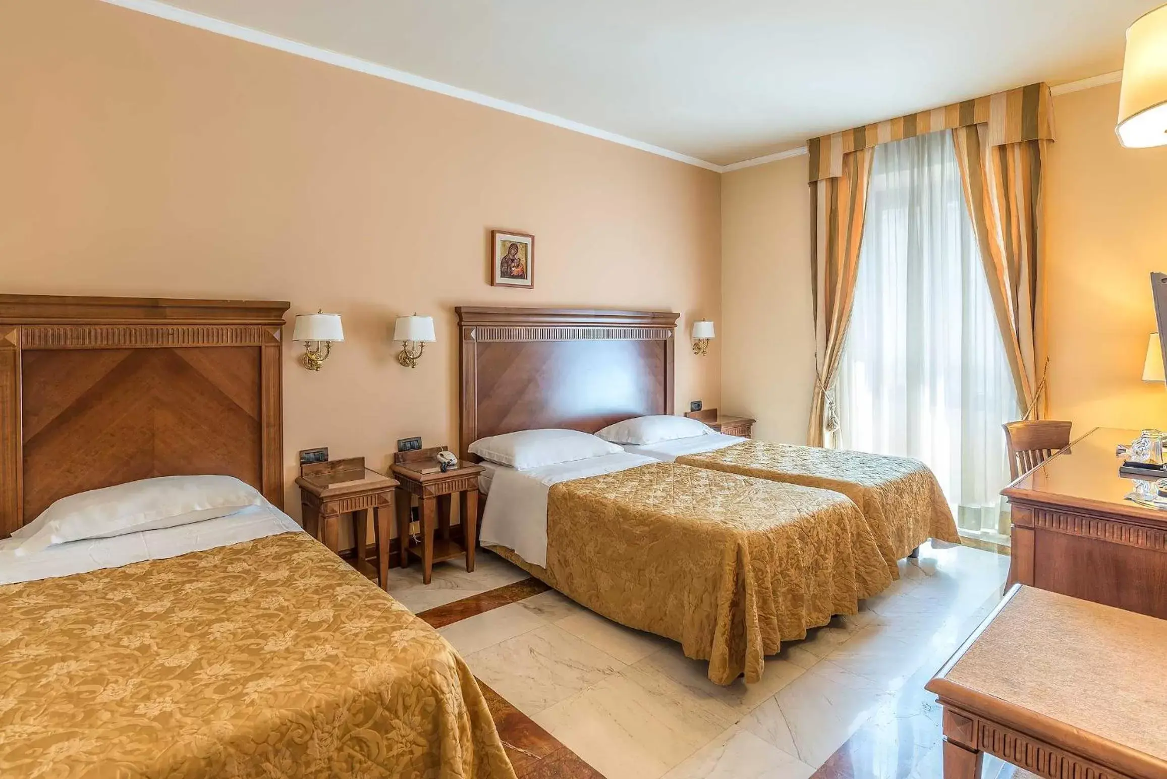 Photo of the whole room, Bed in Tmark Hotel Vaticano
