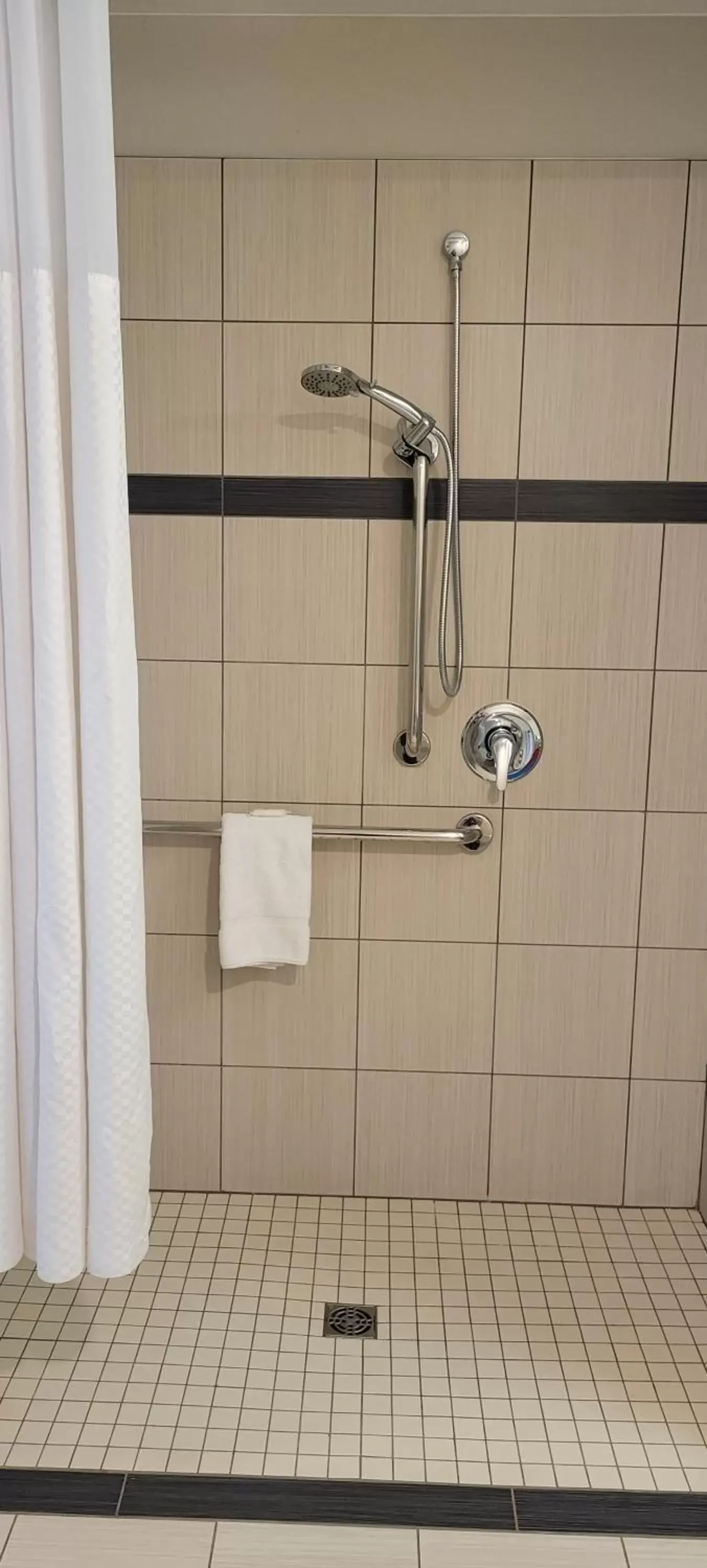 Shower, Bathroom in Microtel Inn & Suites by Wyndham Fountain North